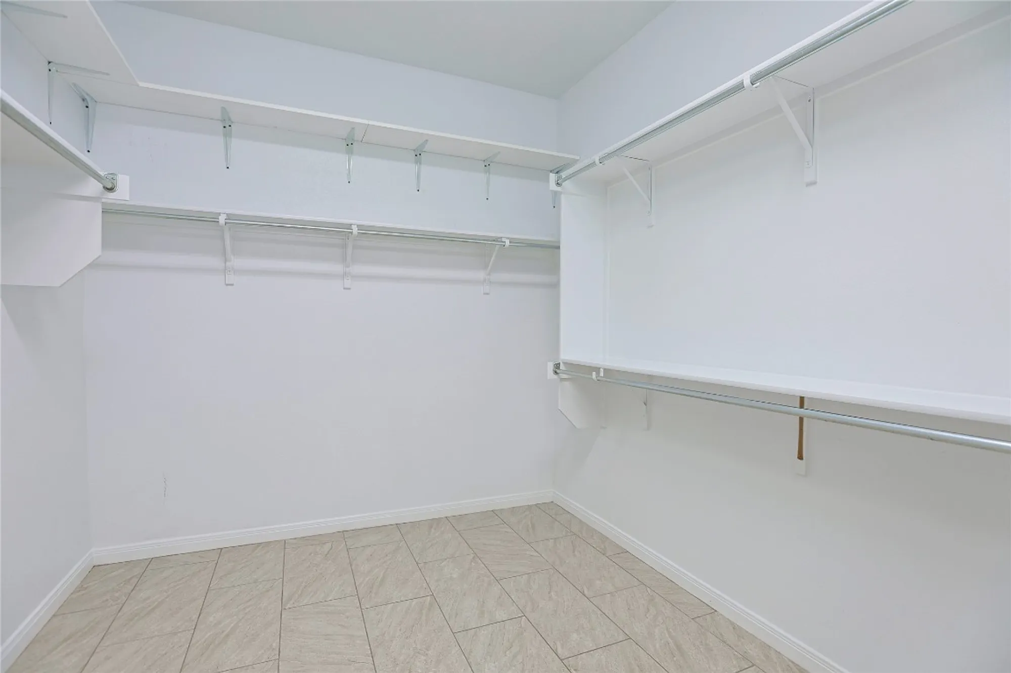 Property Slideshow image 24 of 38 | 306 cobalt cv, Georgetown, TX, 78633