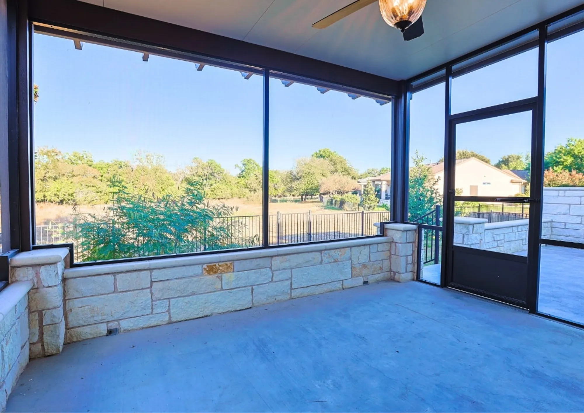 Property Slideshow image 25 of 38 | 306 cobalt cv, Georgetown, TX, 78633
