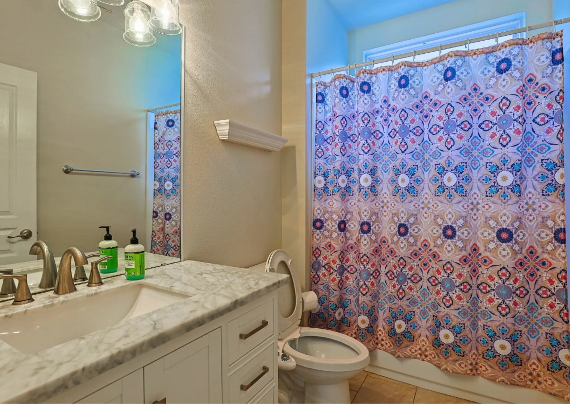 Property Slideshow image 23 of 38 | 306 cobalt cv, Georgetown, TX, 78633