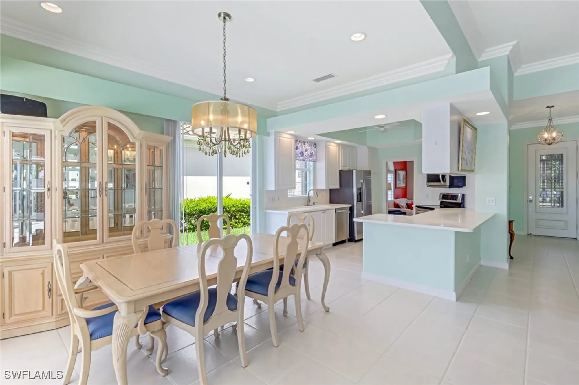 Property Slideshow image 15 of 46 | 3794 whidbey way, Naples, FL, 34119