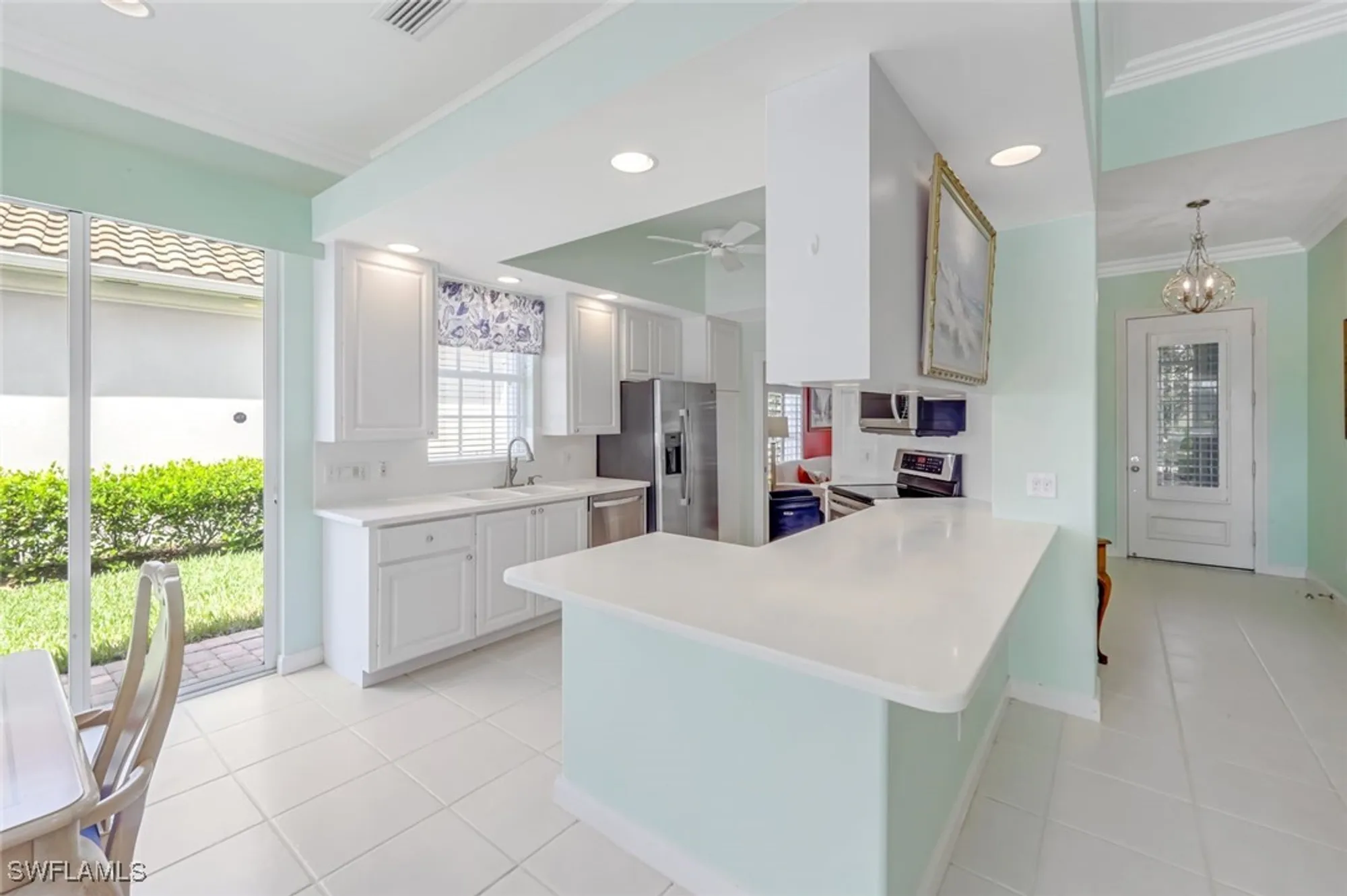 Property Slideshow image 12 of 46 | 3794 whidbey way, Naples, FL, 34119