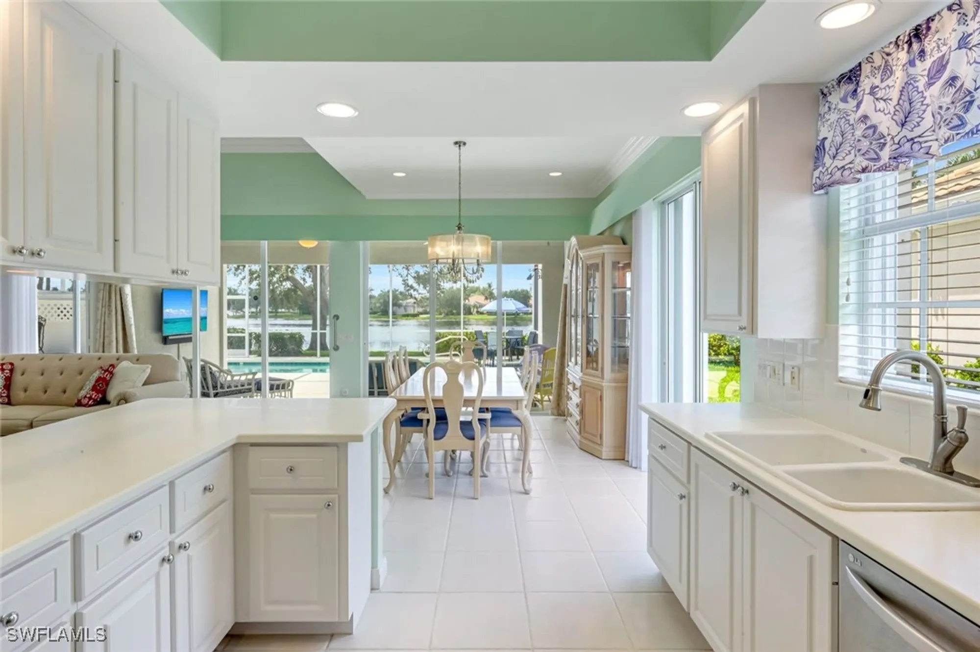 Property Slideshow image 13 of 46 | 3794 whidbey way, Naples, FL, 34119