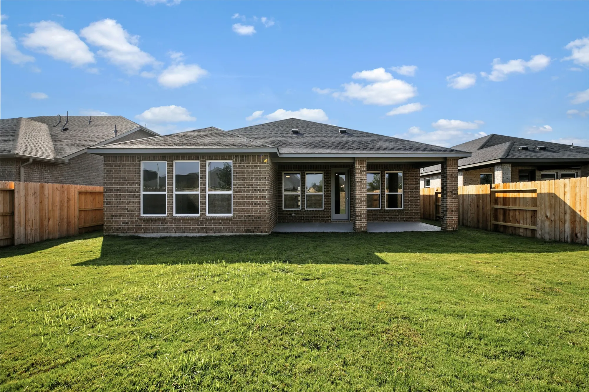 Property Slideshow image 18 of 30 | 4506 rustic grove ln, Fulshear, TX, 77441