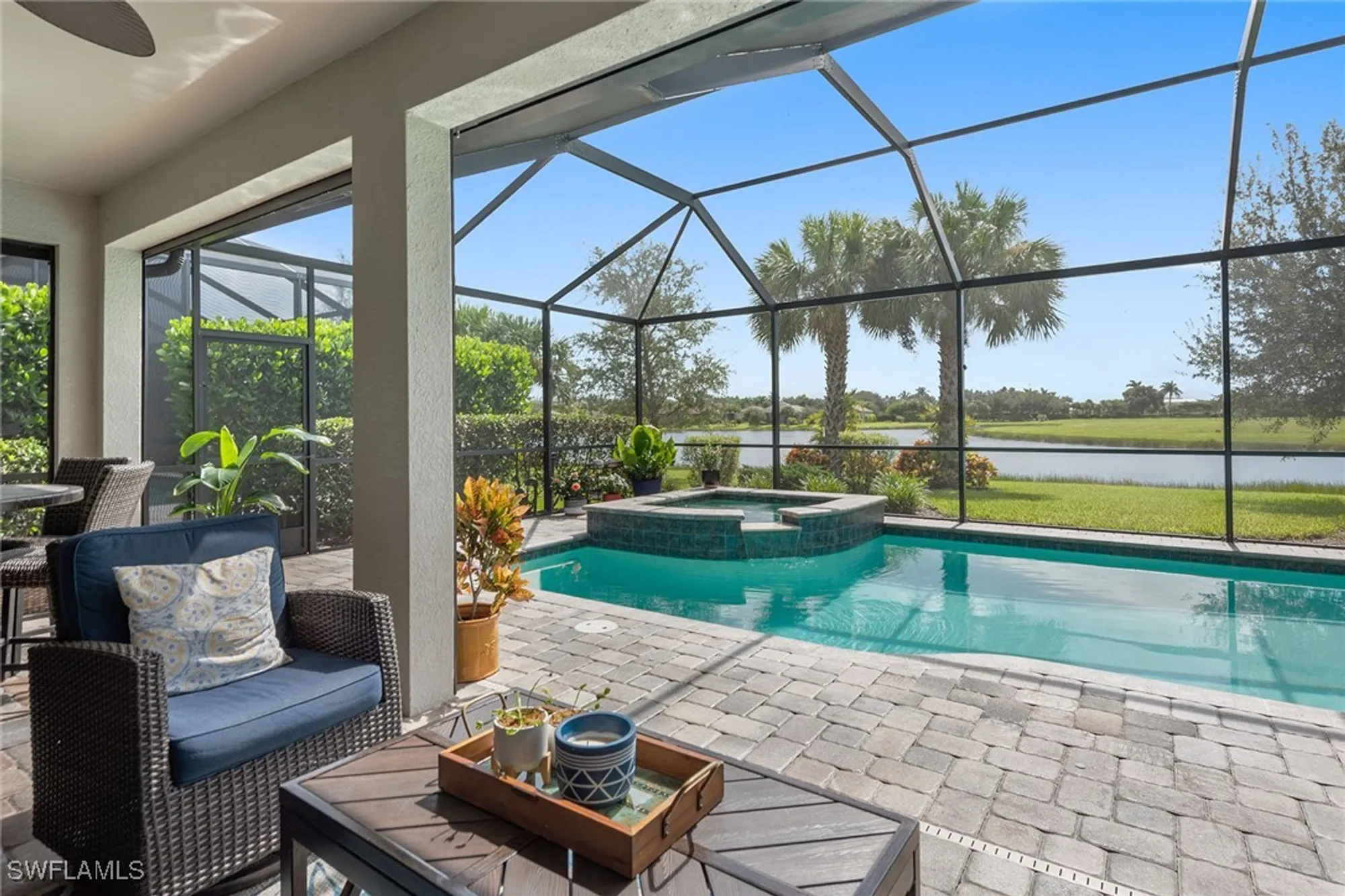 Property Slideshow image 29 of 50 | 2768 amaranda ct, Naples, FL, 34114