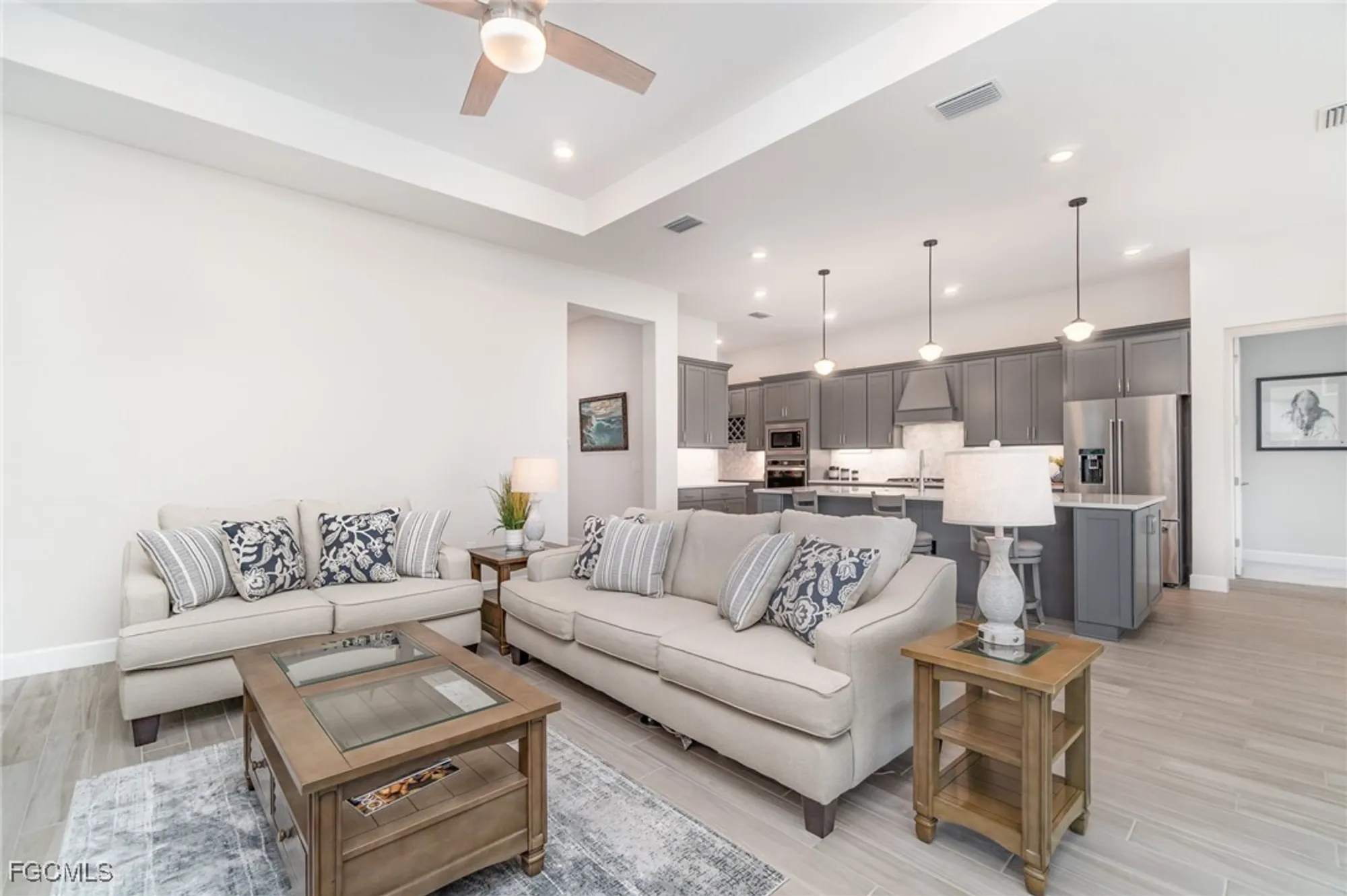 Property Slideshow image 12 of 45 | 17583 winding oak ln, North Fort Myers, FL, 33917