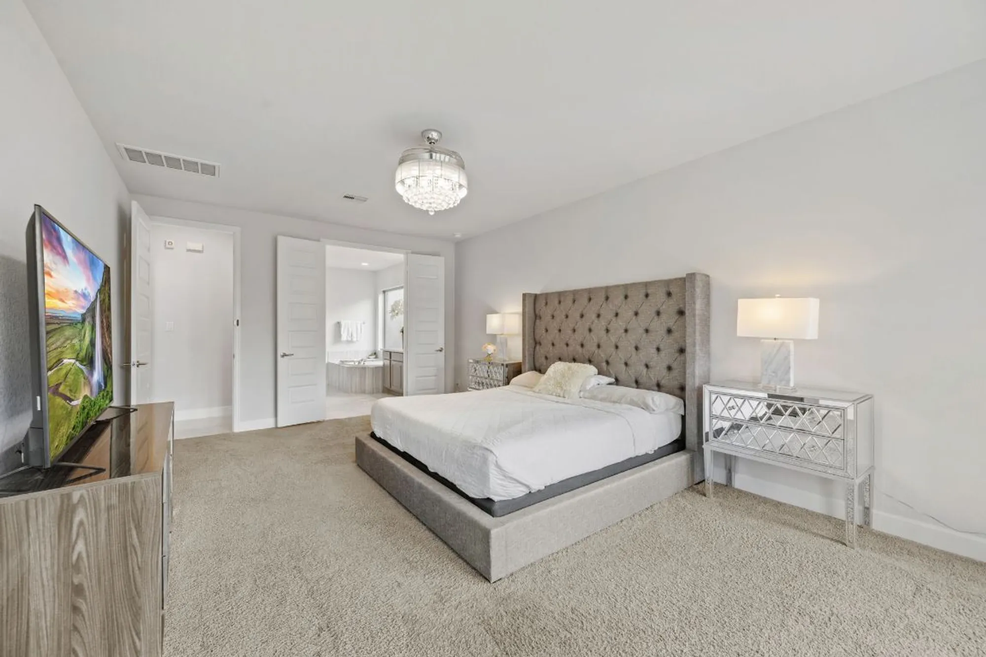 Property Slideshow image 19 of 40 | 448 tobacco pass, New Braunfels, TX, 78132