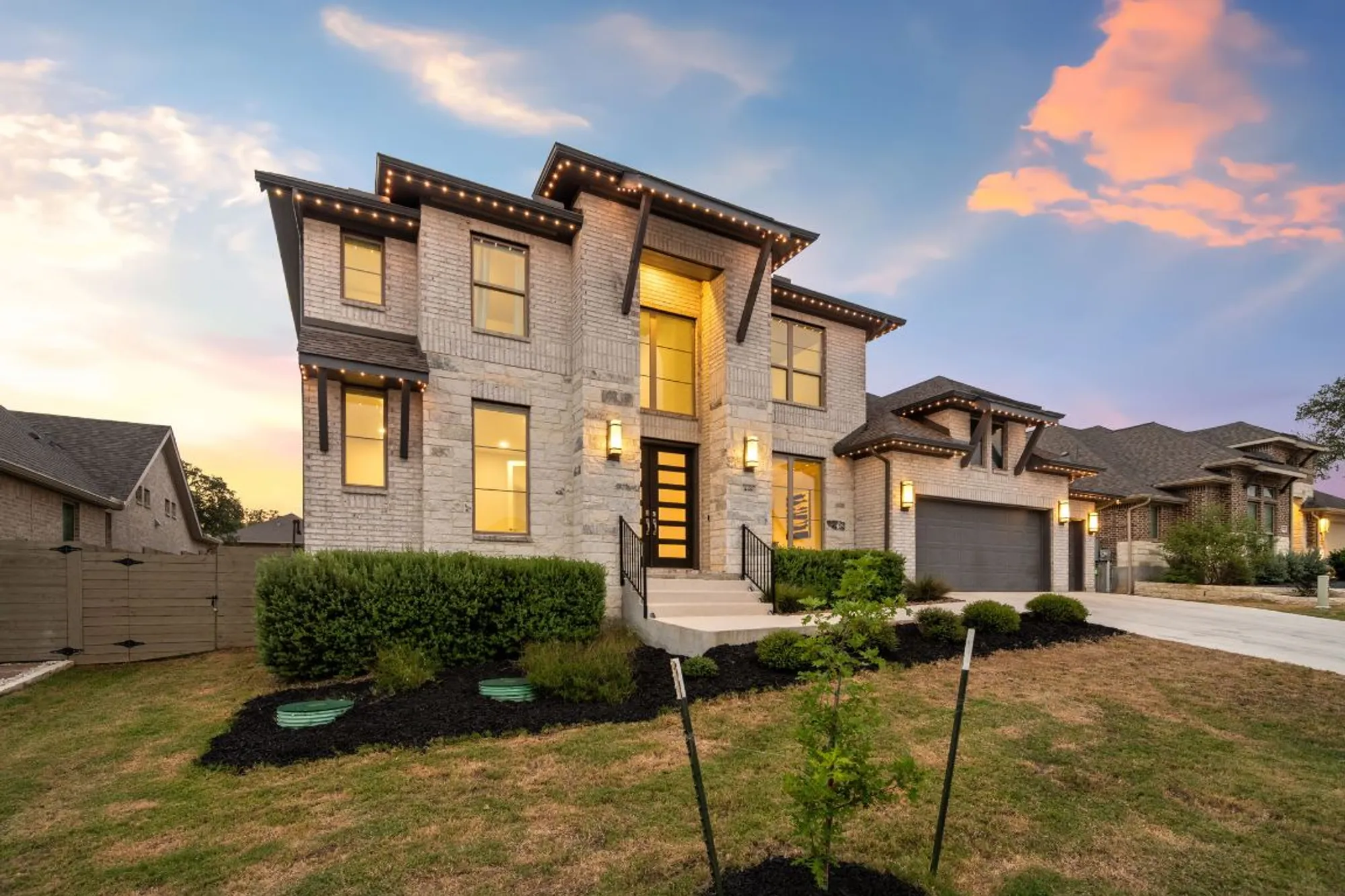 Property Slideshow image 2 of 40 | 448 tobacco pass, New Braunfels, TX, 78132