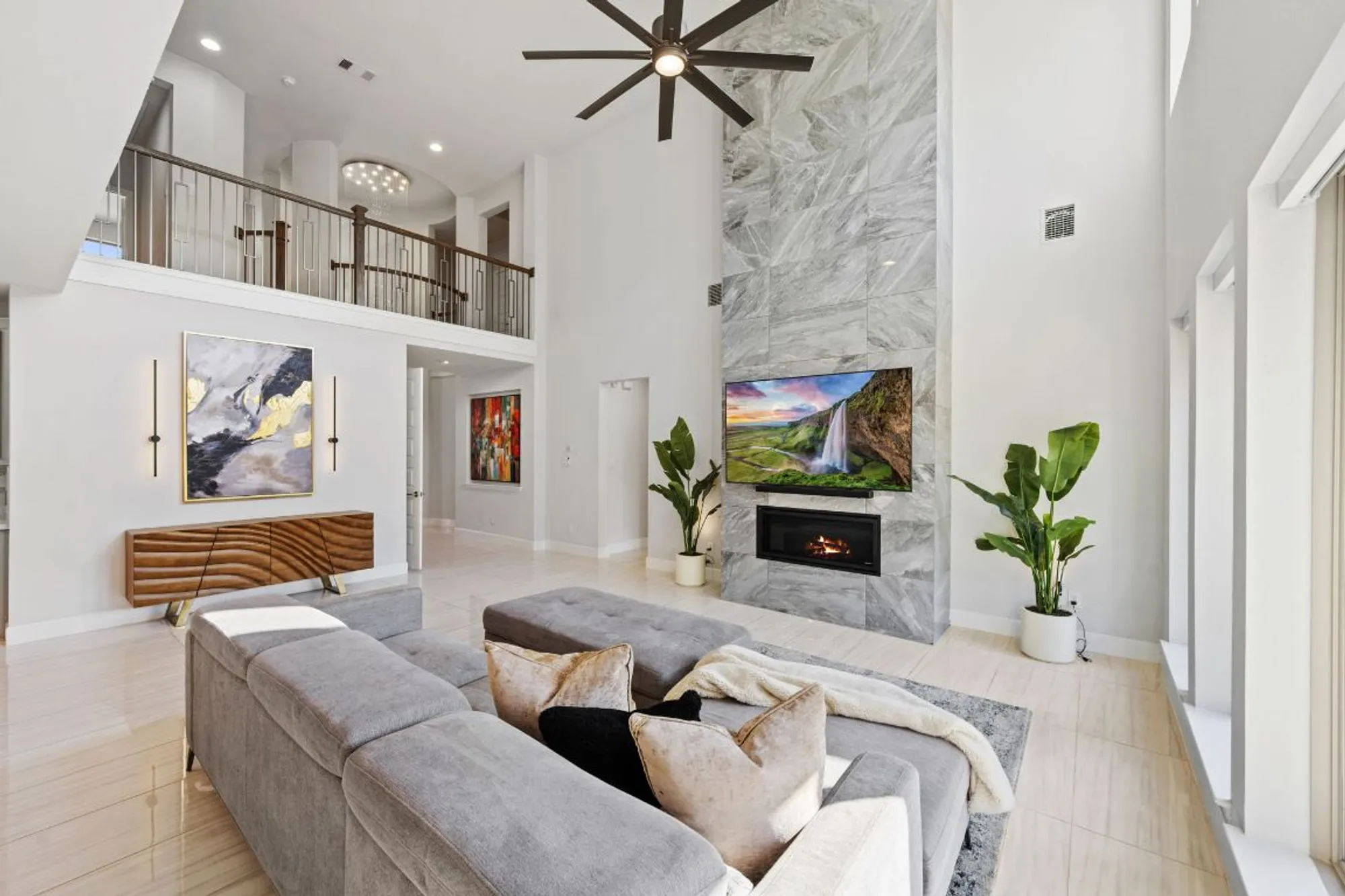 Property Slideshow image 9 of 40 | 448 tobacco pass, New Braunfels, TX, 78132