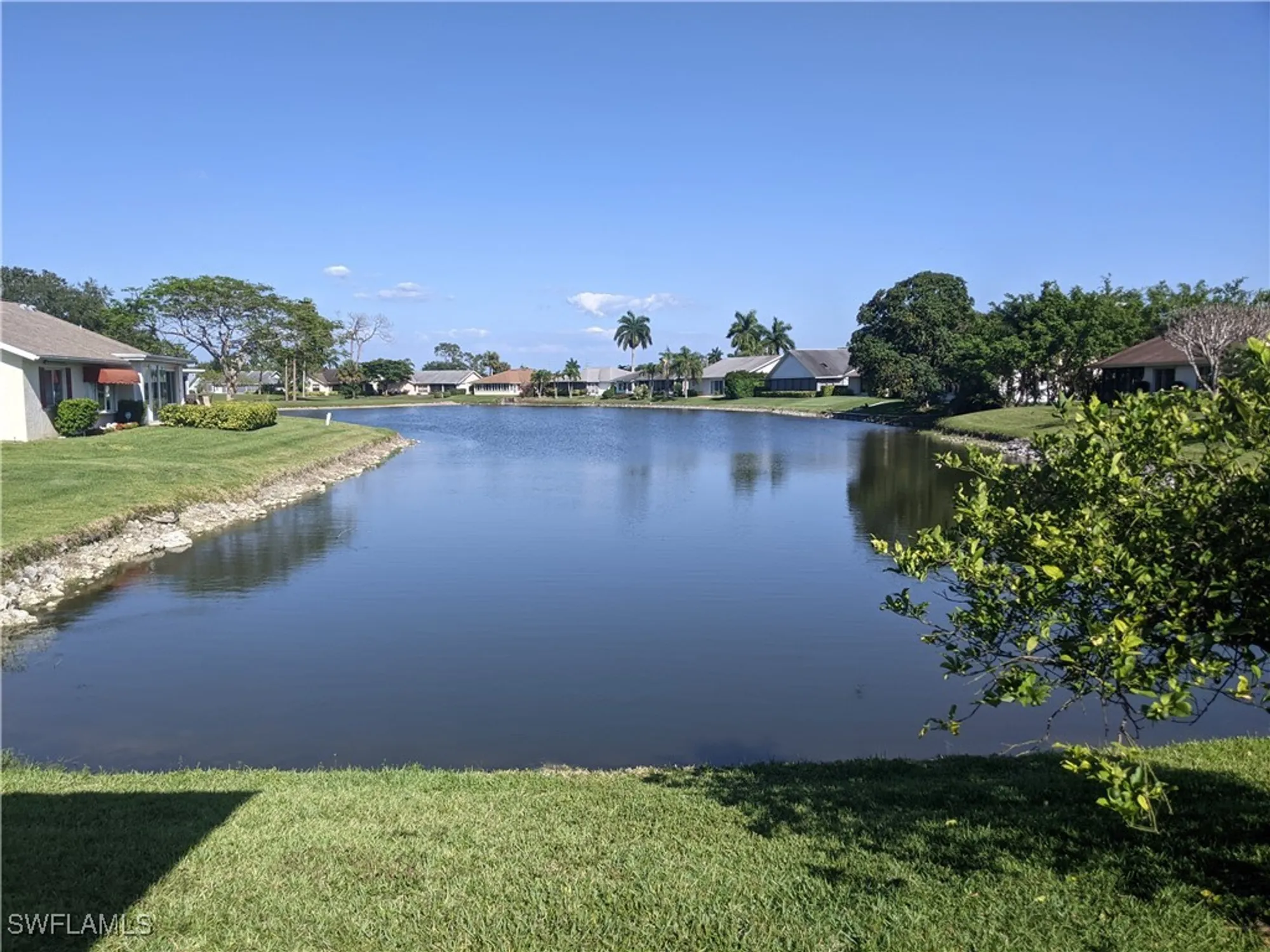 Property Slideshow image 7 of 7 | 104 fleur de lis ln, Naples, FL, 34112