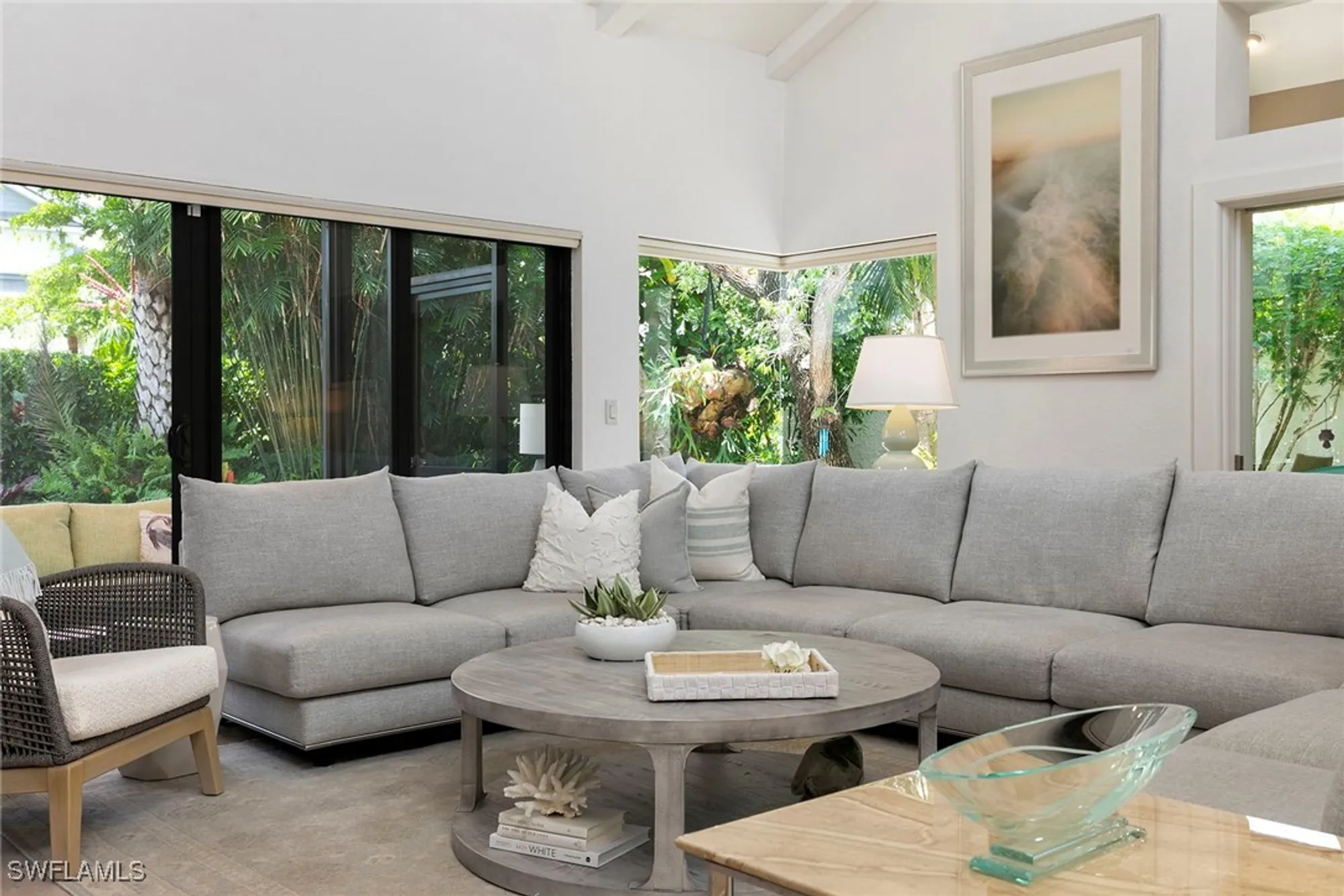 Property Slideshow image 12 of 47 | 580 tierra mar ln # 21, Naples, FL, 34108