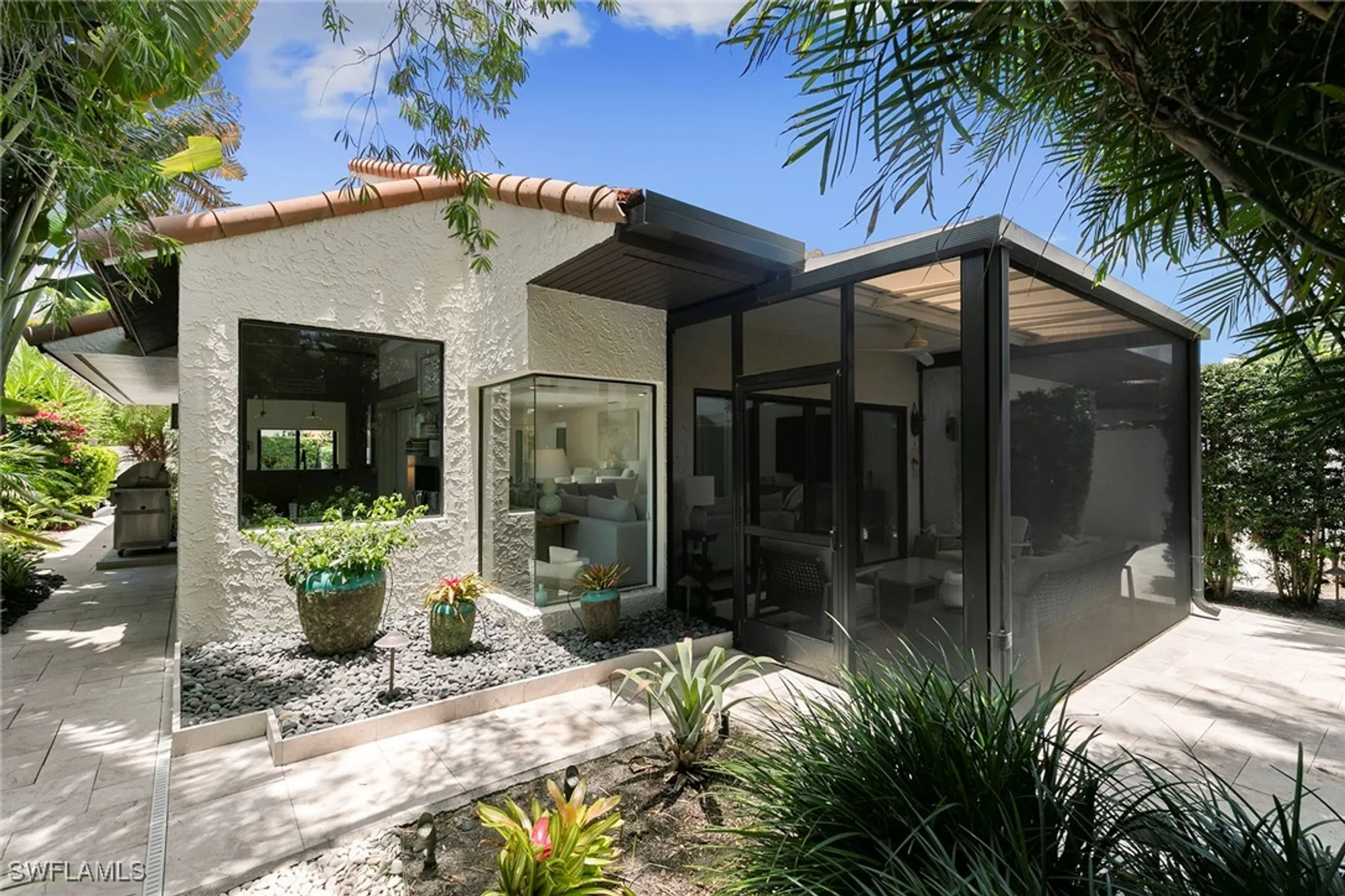 Property Slideshow image 34 of 47 | 580 tierra mar ln # 21, Naples, FL, 34108