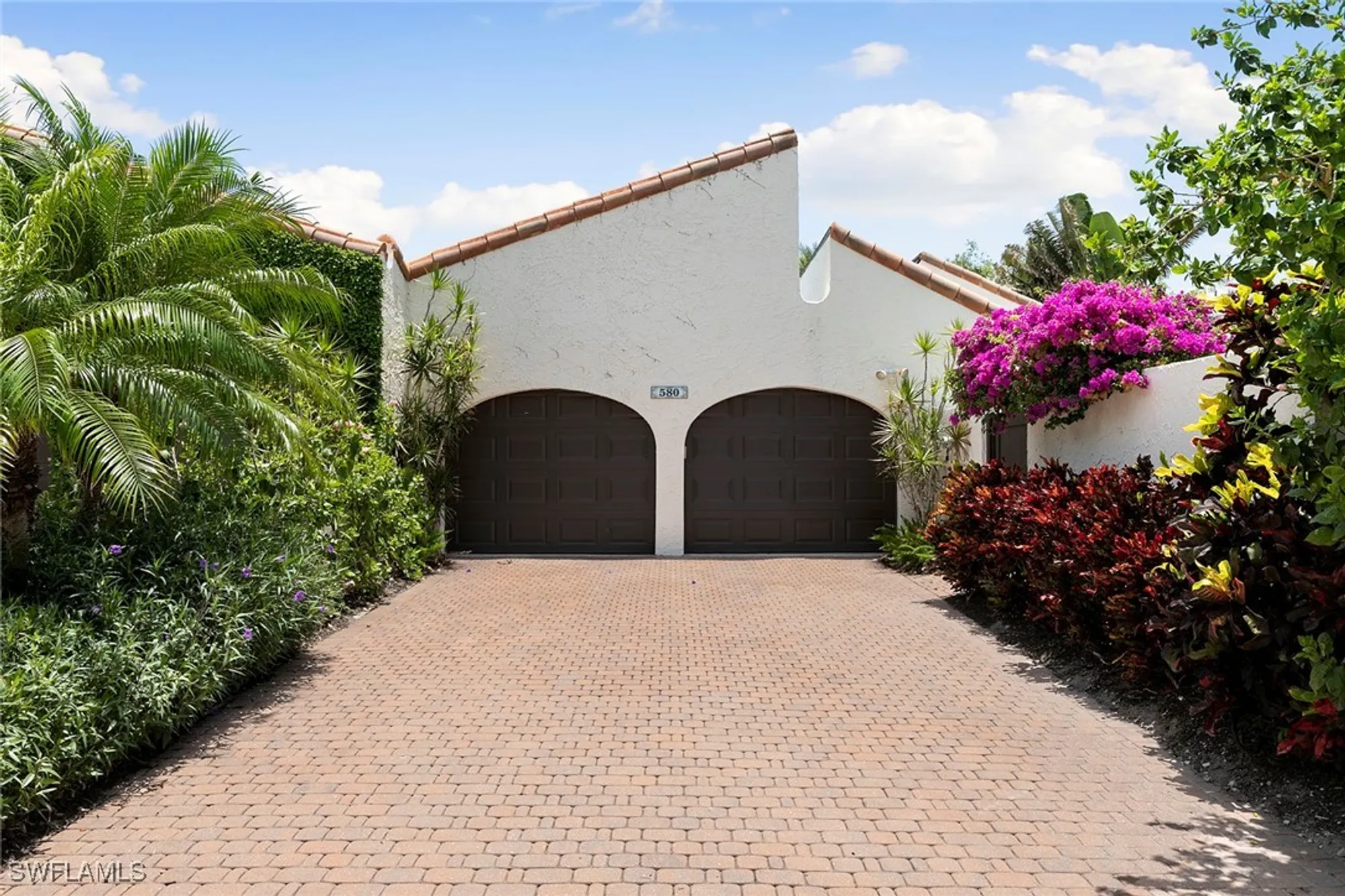 Property Slideshow image 37 of 47 | 580 tierra mar ln # 21, Naples, FL, 34108