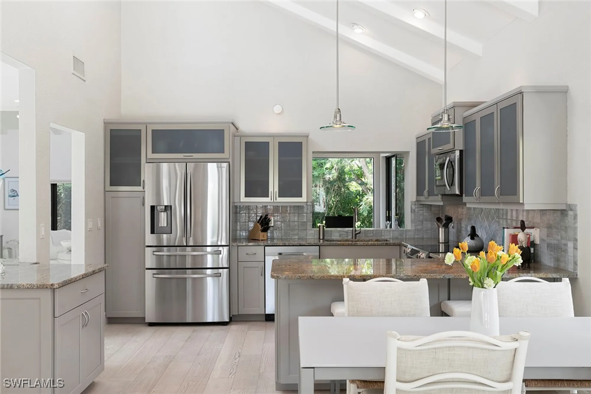 Property Slideshow image 6 of 47 | 580 tierra mar ln # 21, Naples, FL, 34108