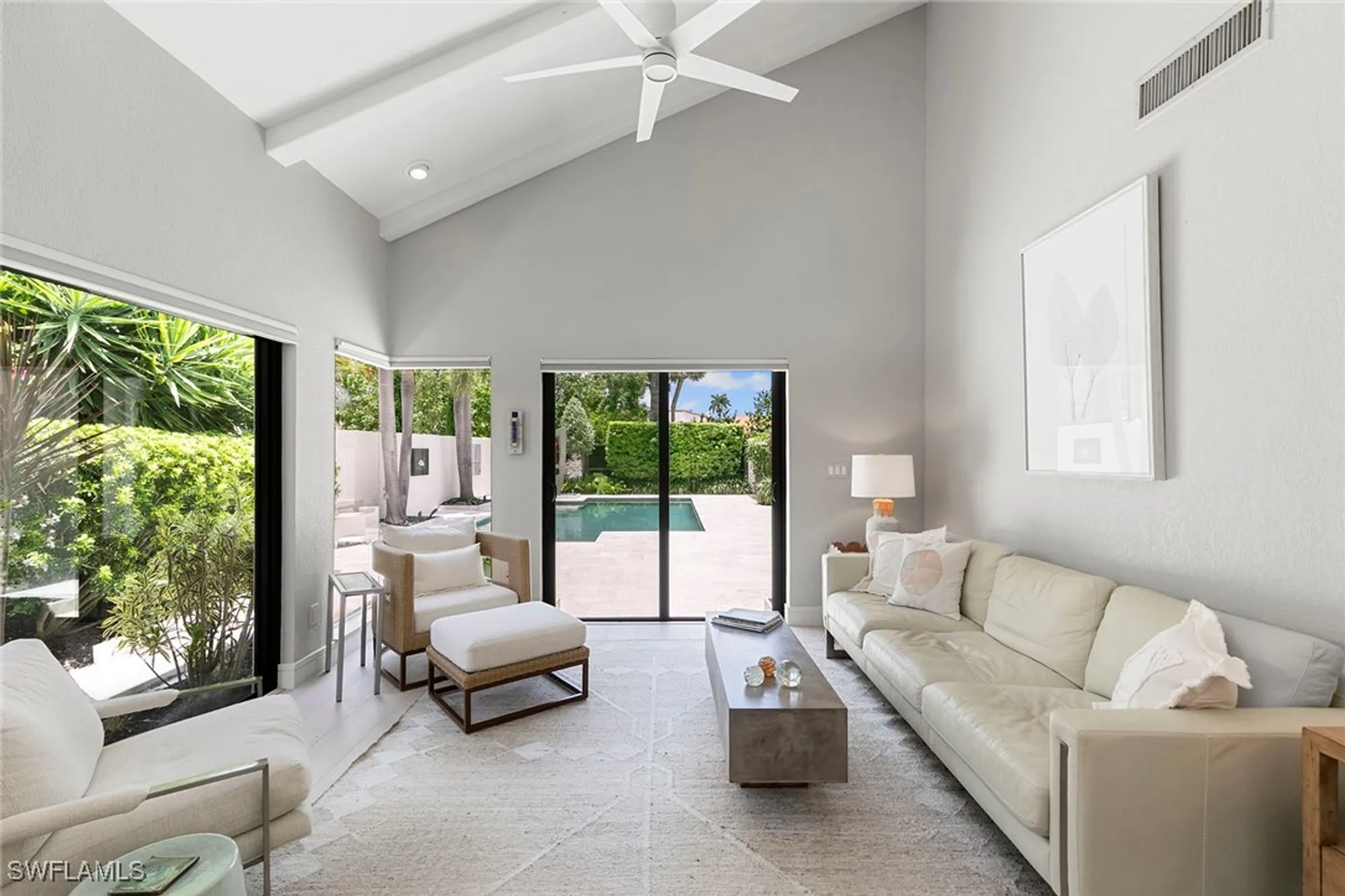Property Slideshow image 7 of 47 | 580 tierra mar ln # 21, Naples, FL, 34108