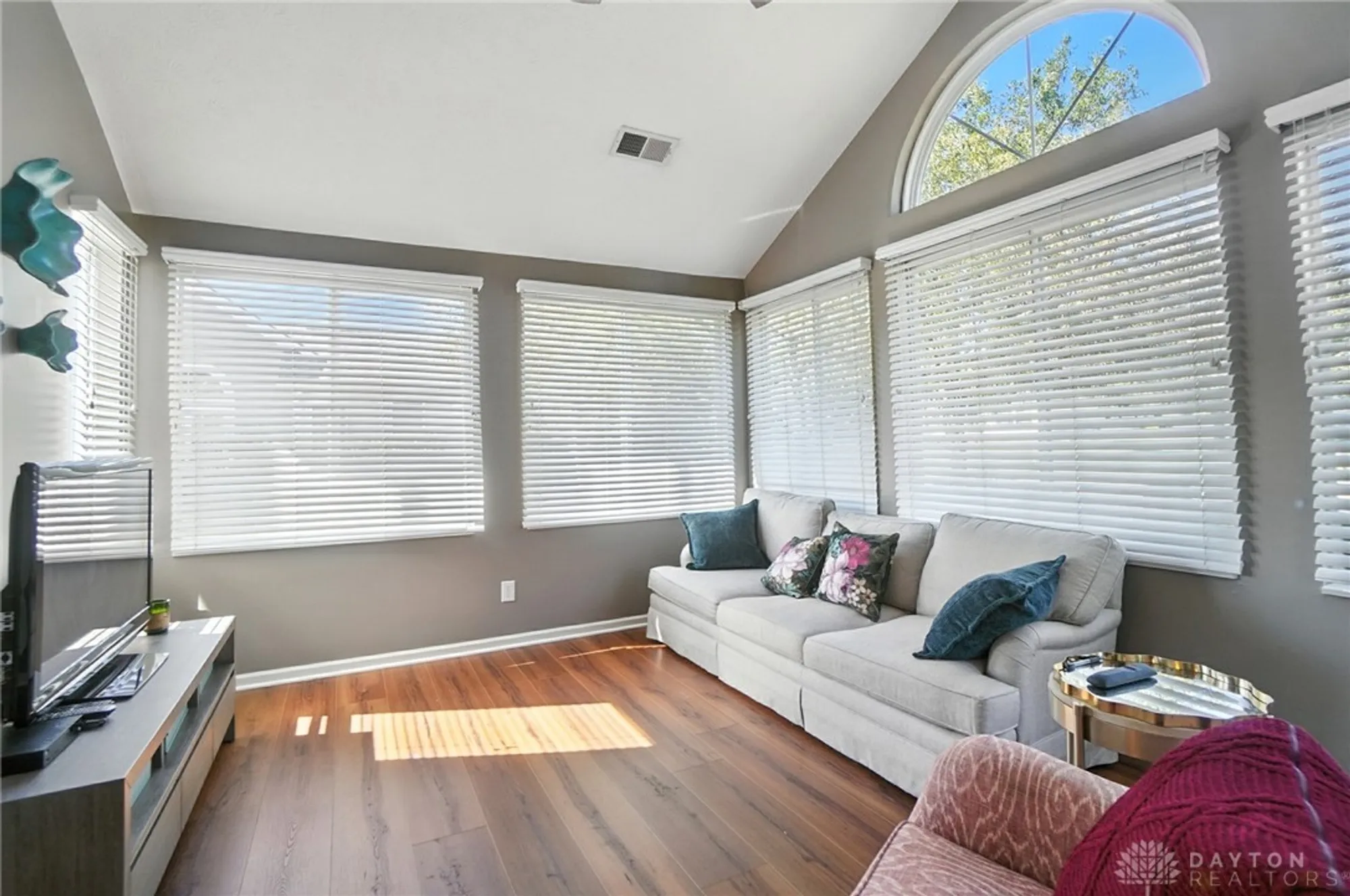 Property Slideshow image 15 of 51 | 184 edinburgh village dr 13, Dayton, OH, 45458