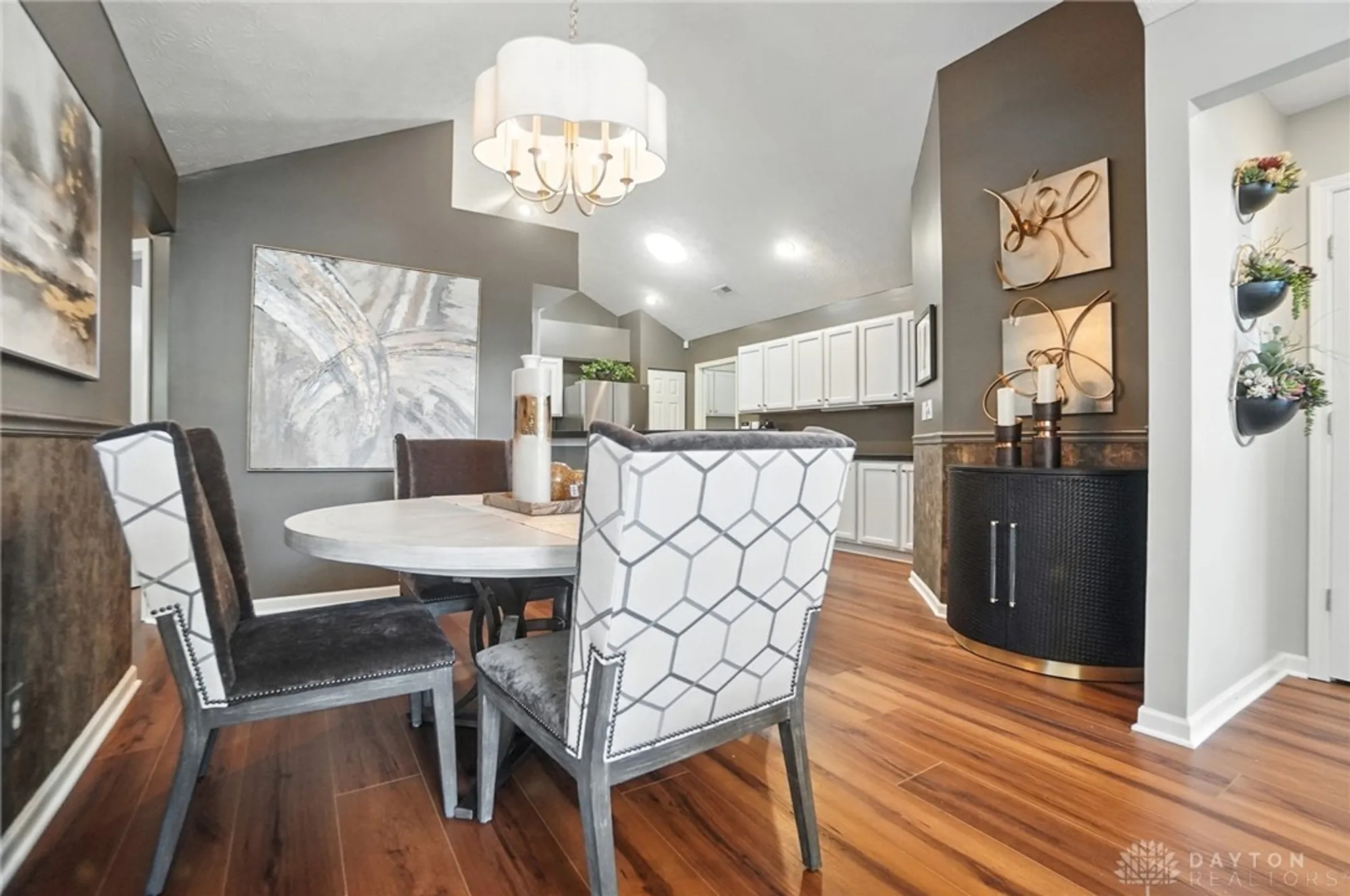 Property Slideshow image 19 of 51 | 184 edinburgh village dr 13, Dayton, OH, 45458