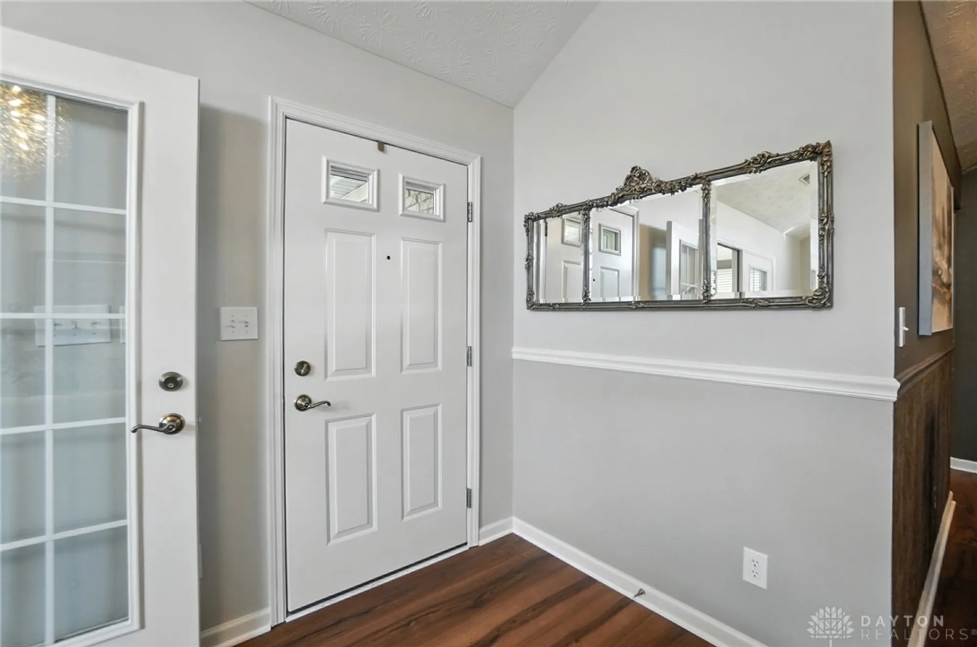 Property Slideshow image 4 of 51 | 184 edinburgh village dr 13, Dayton, OH, 45458