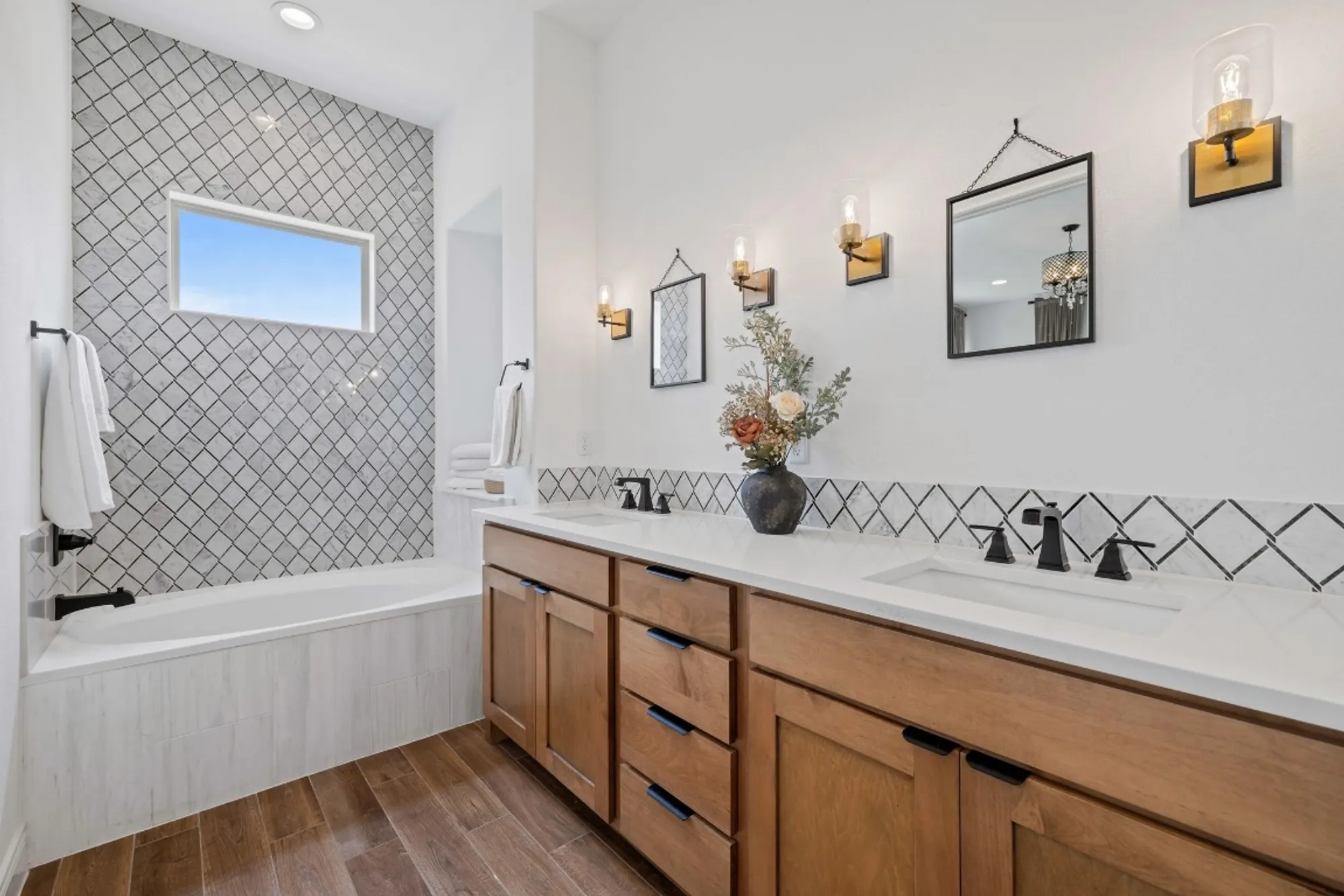 Property Slideshow image 14 of 28 | 925 indian hawthorne dr # gh-39, Georgetown, TX, 78628