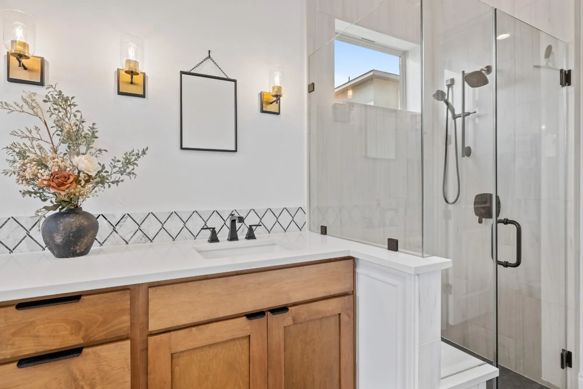 Property Slideshow image 15 of 28 | 925 indian hawthorne dr # gh-39, Georgetown, TX, 78628