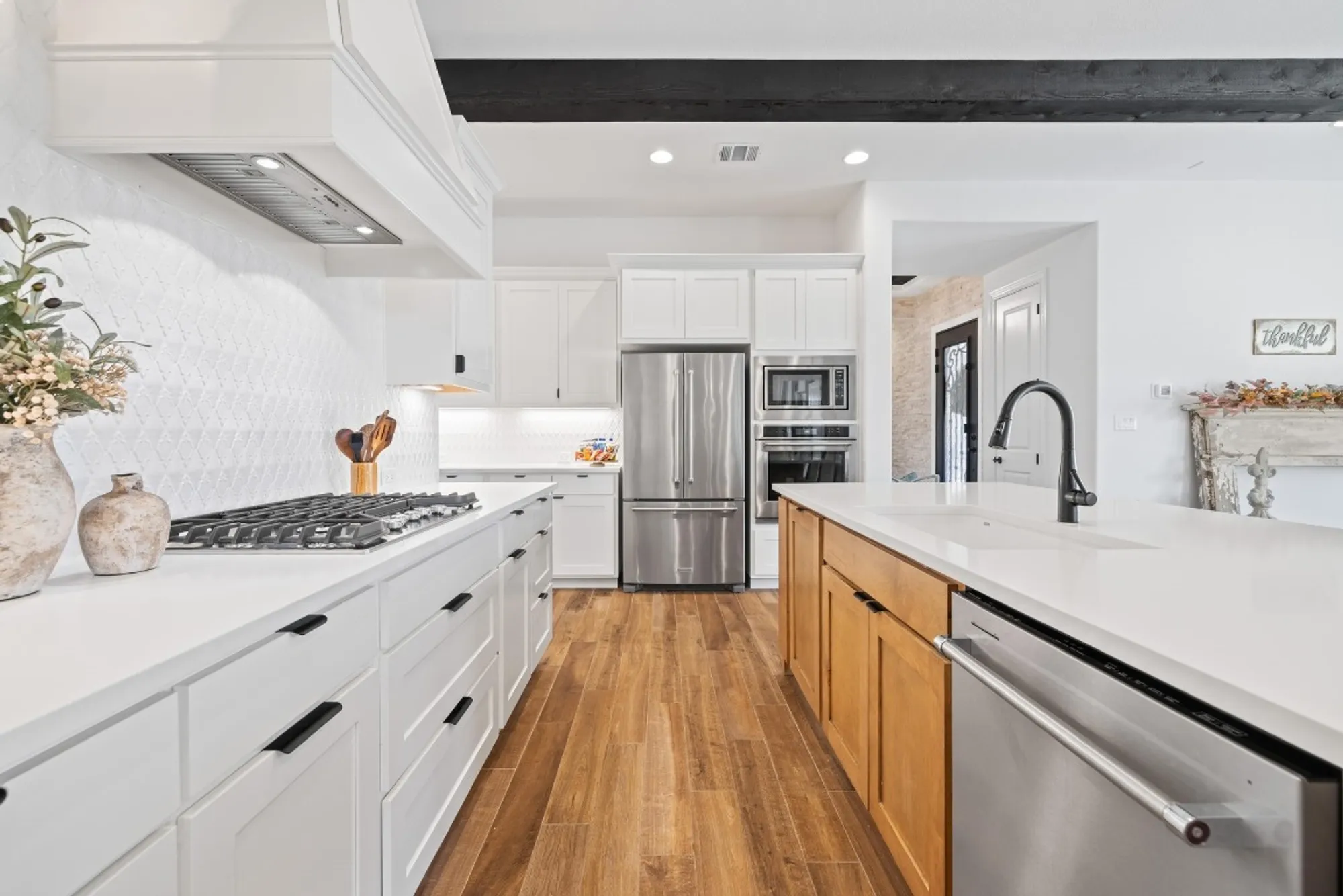 Property Slideshow image 11 of 28 | 925 indian hawthorne dr # gh-39, Georgetown, TX, 78628