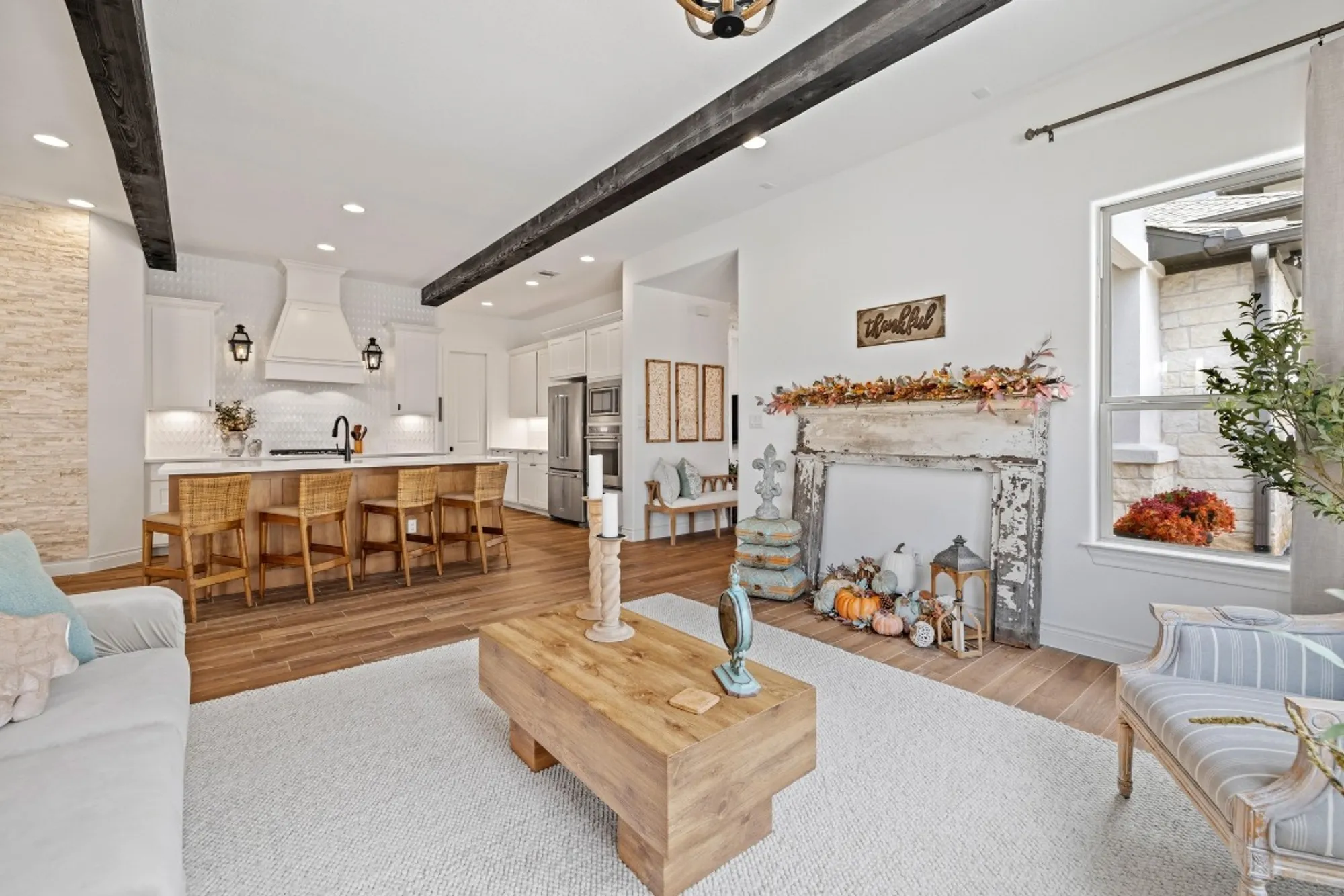 Property Slideshow image 8 of 28 | 925 indian hawthorne dr # gh-39, Georgetown, TX, 78628