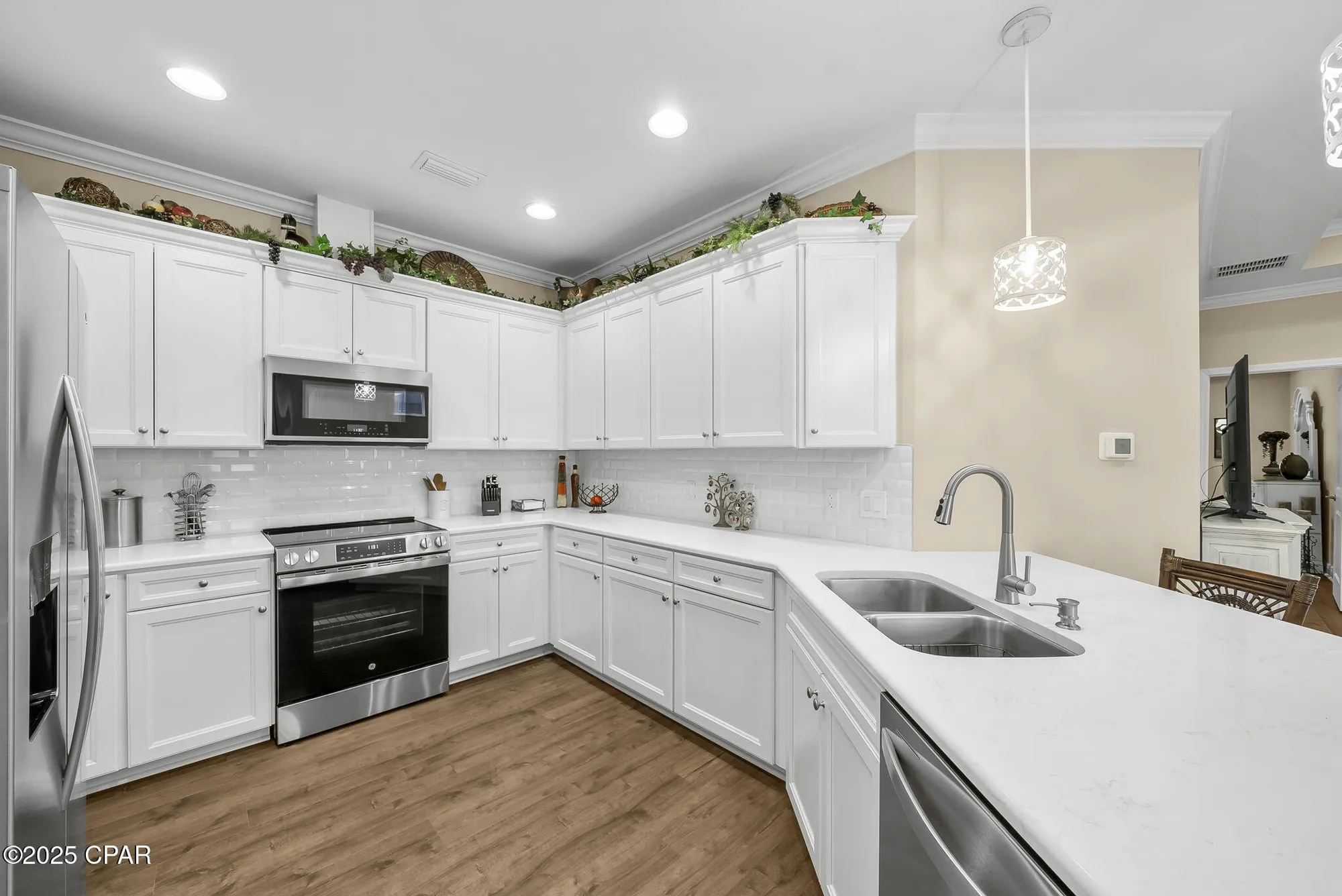 Property Slideshow image 8 of 80 | 8575 island breeze ave, Panama City Beach, FL, 32413