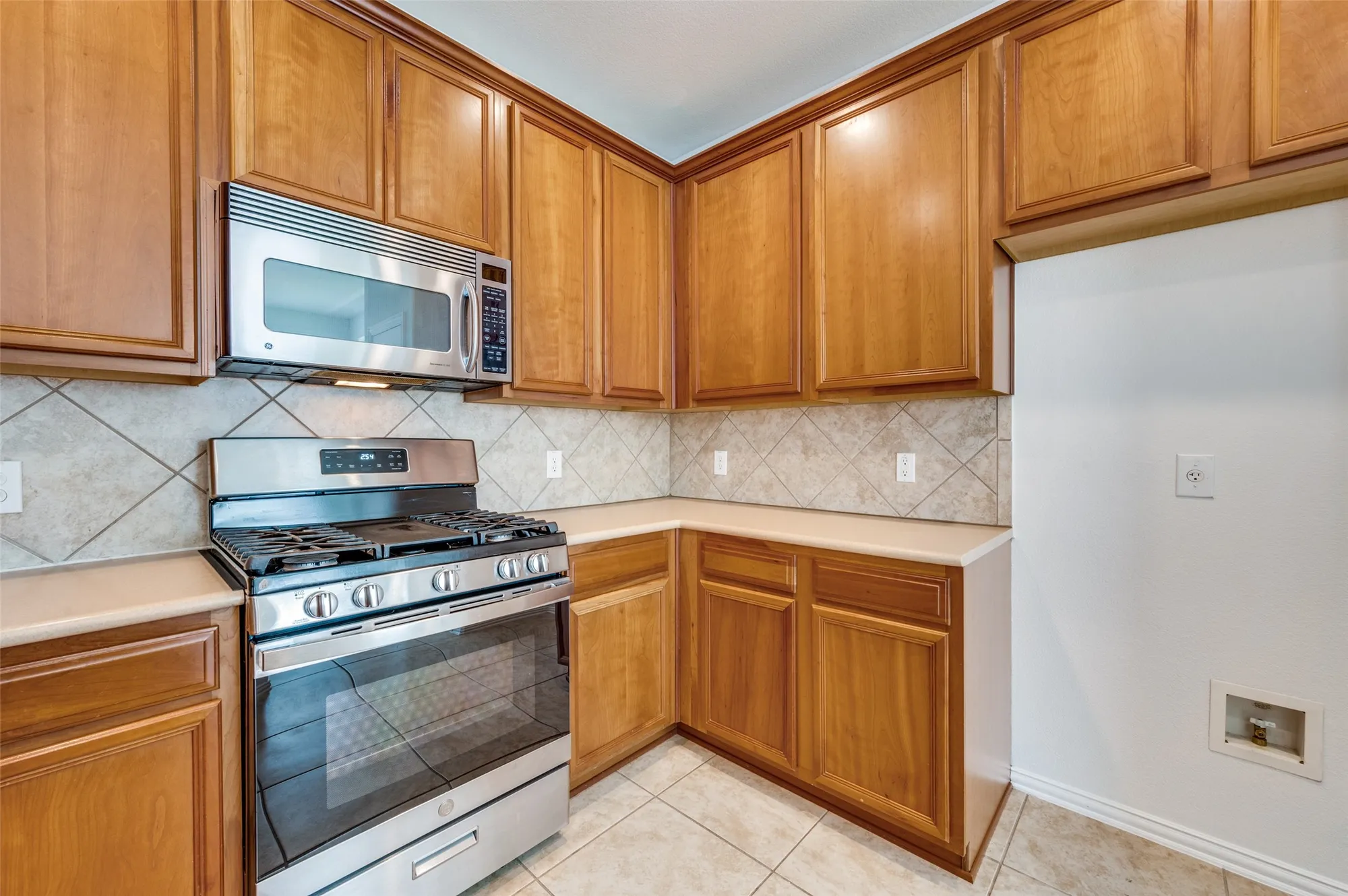 Property Slideshow image 13 of 26 | 625 rockledge ct, Frisco, TX, 75036