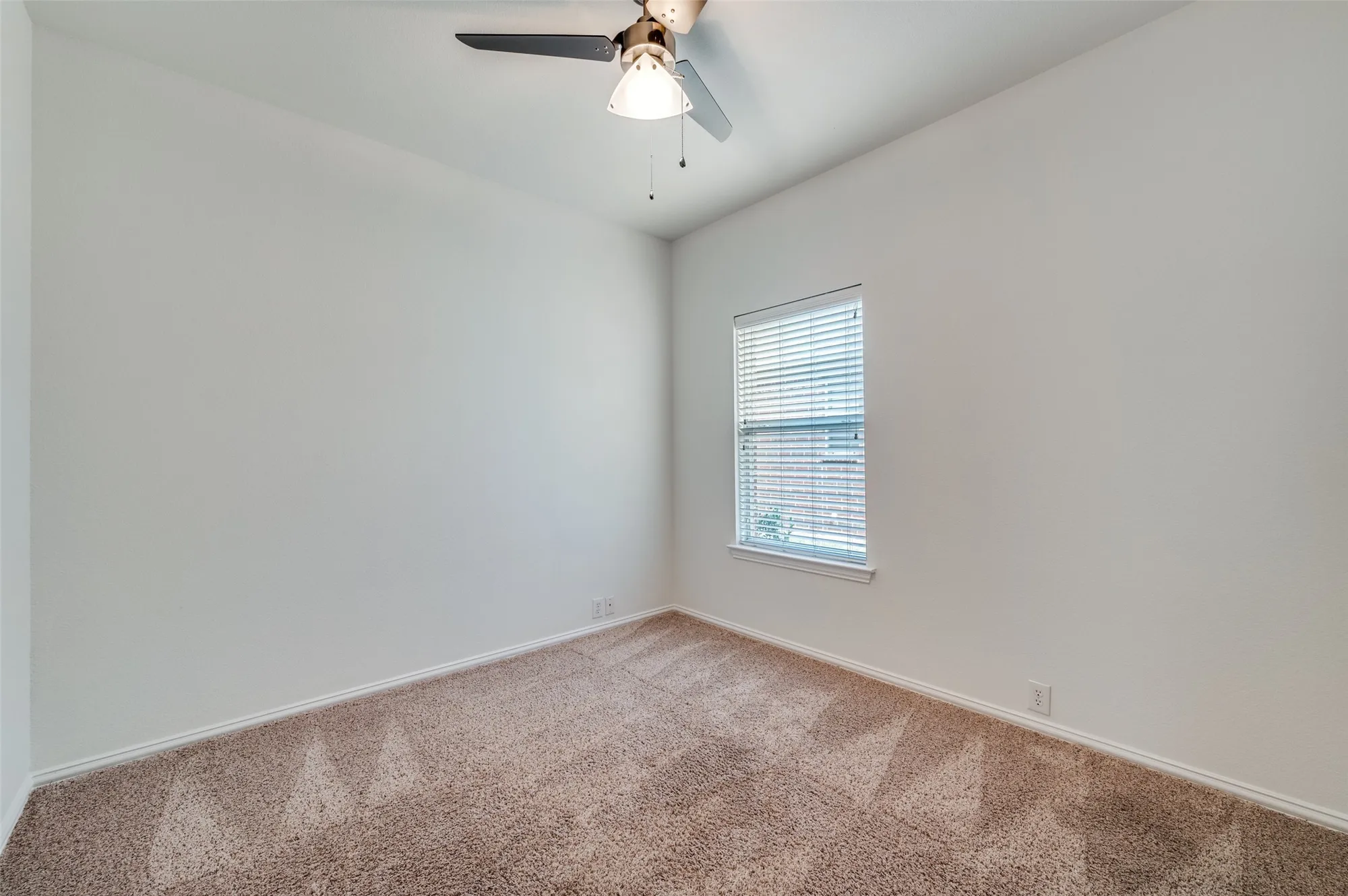 Property Slideshow image 21 of 26 | 625 rockledge ct, Frisco, TX, 75036