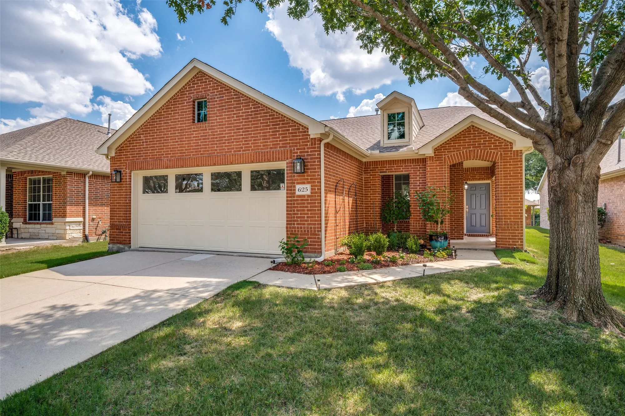 Property Slideshow image 3 of 26 | 625 rockledge ct, Frisco, TX, 75036