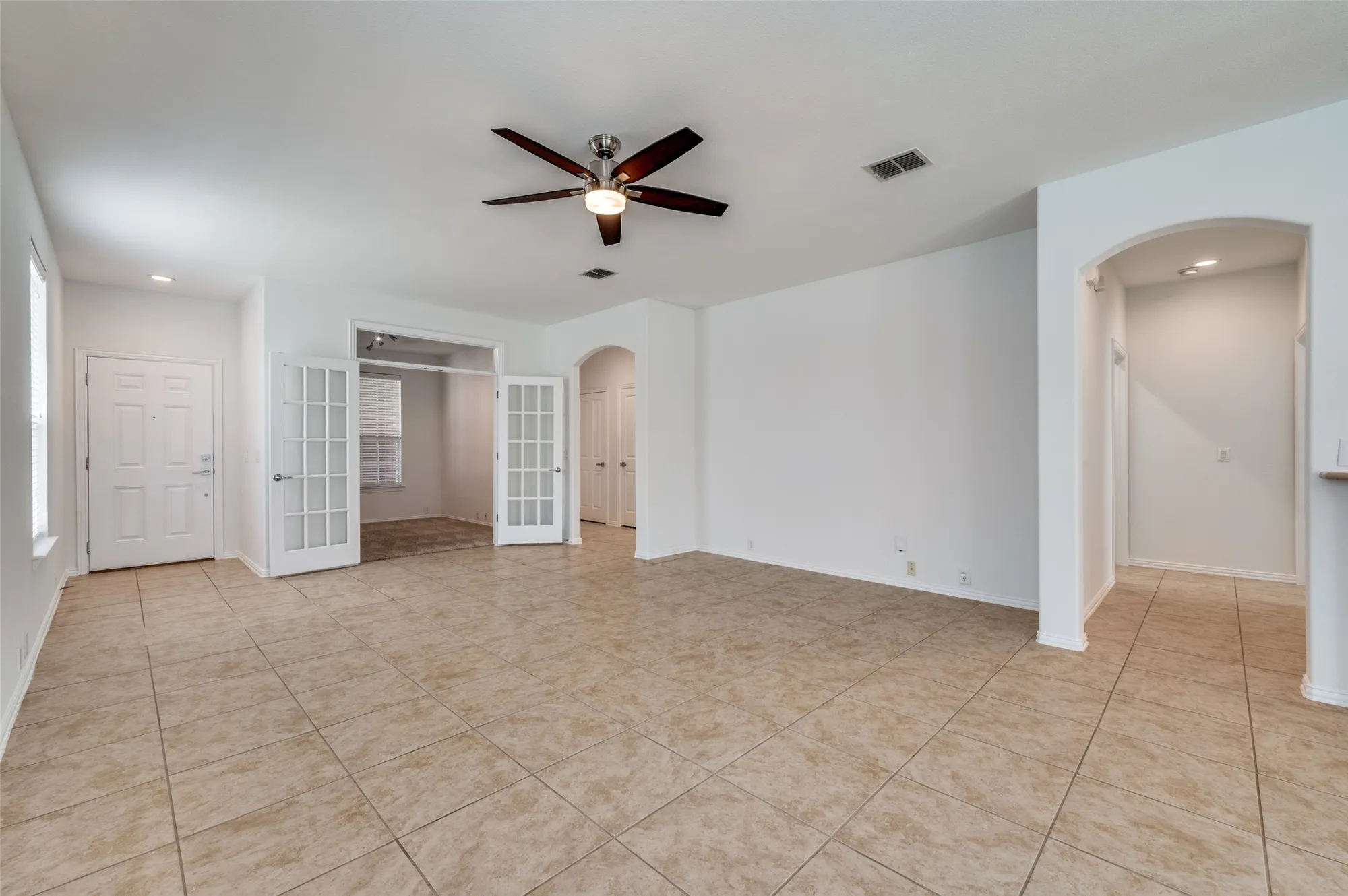 Property Slideshow image 4 of 26 | 625 rockledge ct, Frisco, TX, 75036