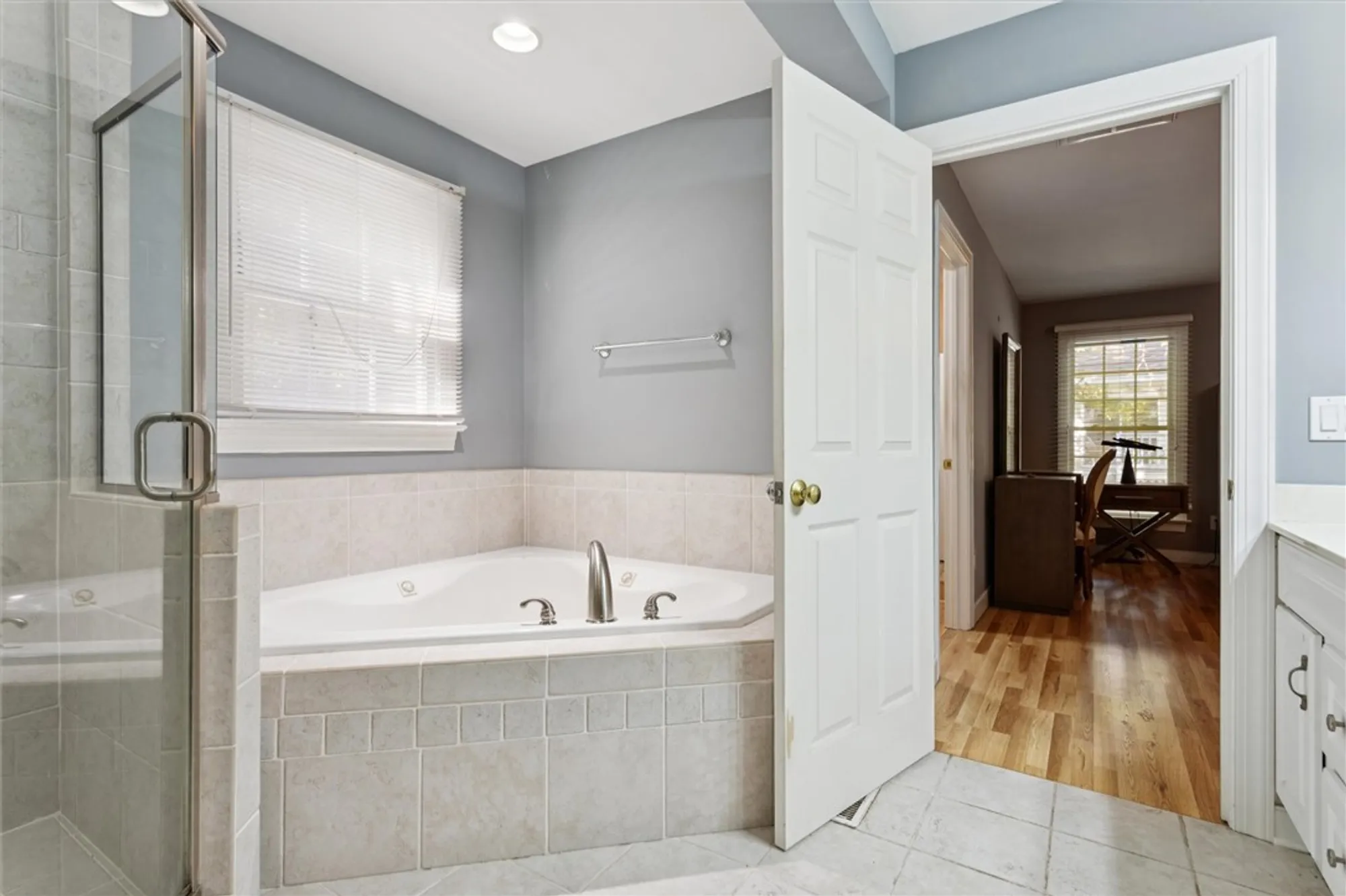 Property Slideshow image 28 of 43 | 129 peyton rd, Williamsburg, VA, 23185