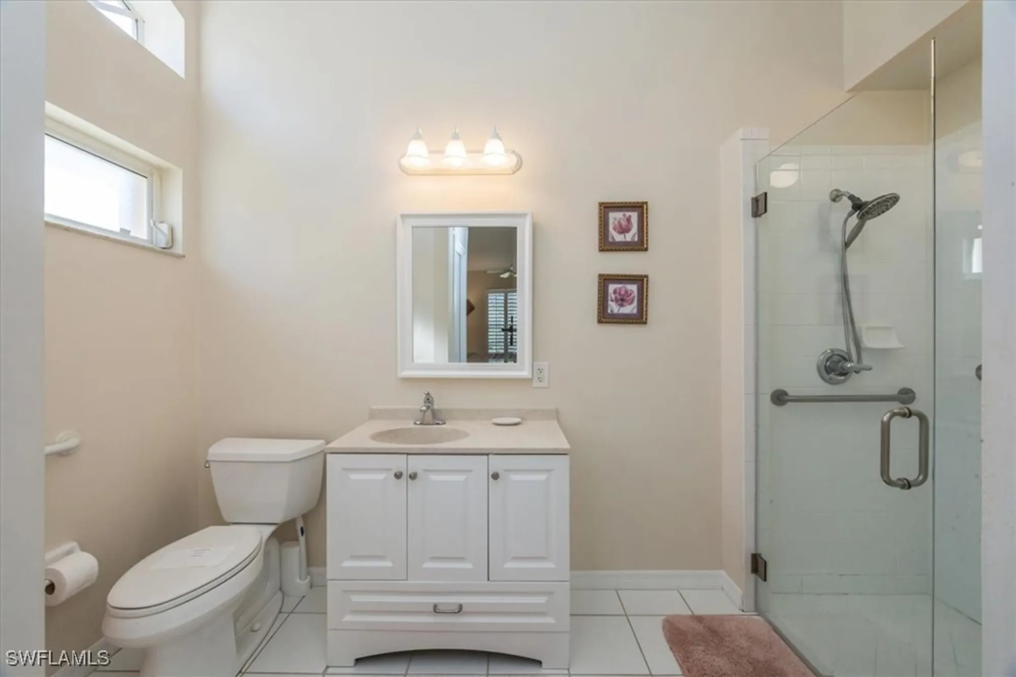 Property Slideshow image 13 of 26 | 6646 castlelawn pl, Naples, FL, 34113