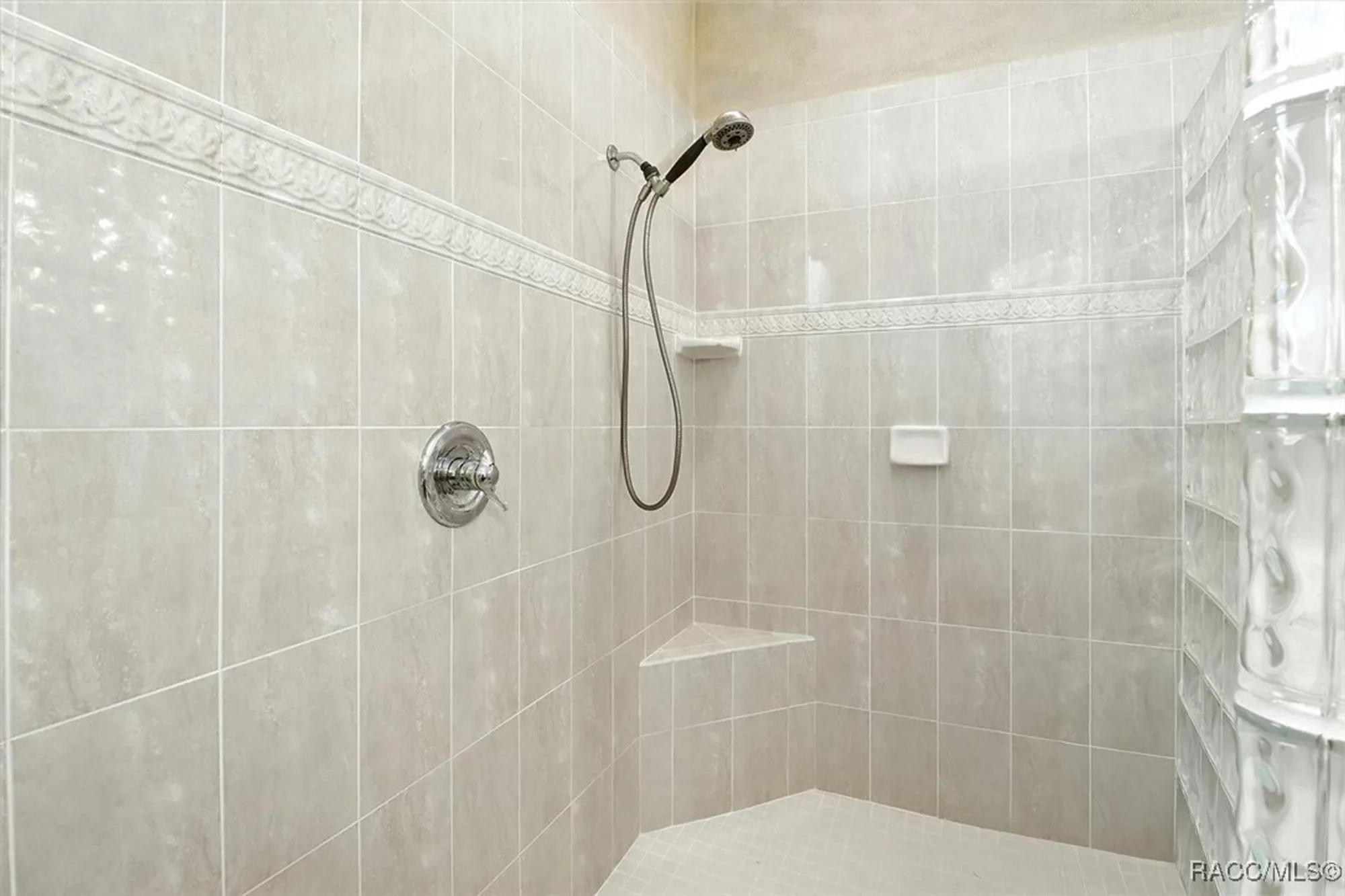 Property Slideshow image 29 of 46 | 1070 w skyview crossing dr, Hernando, FL, 34442