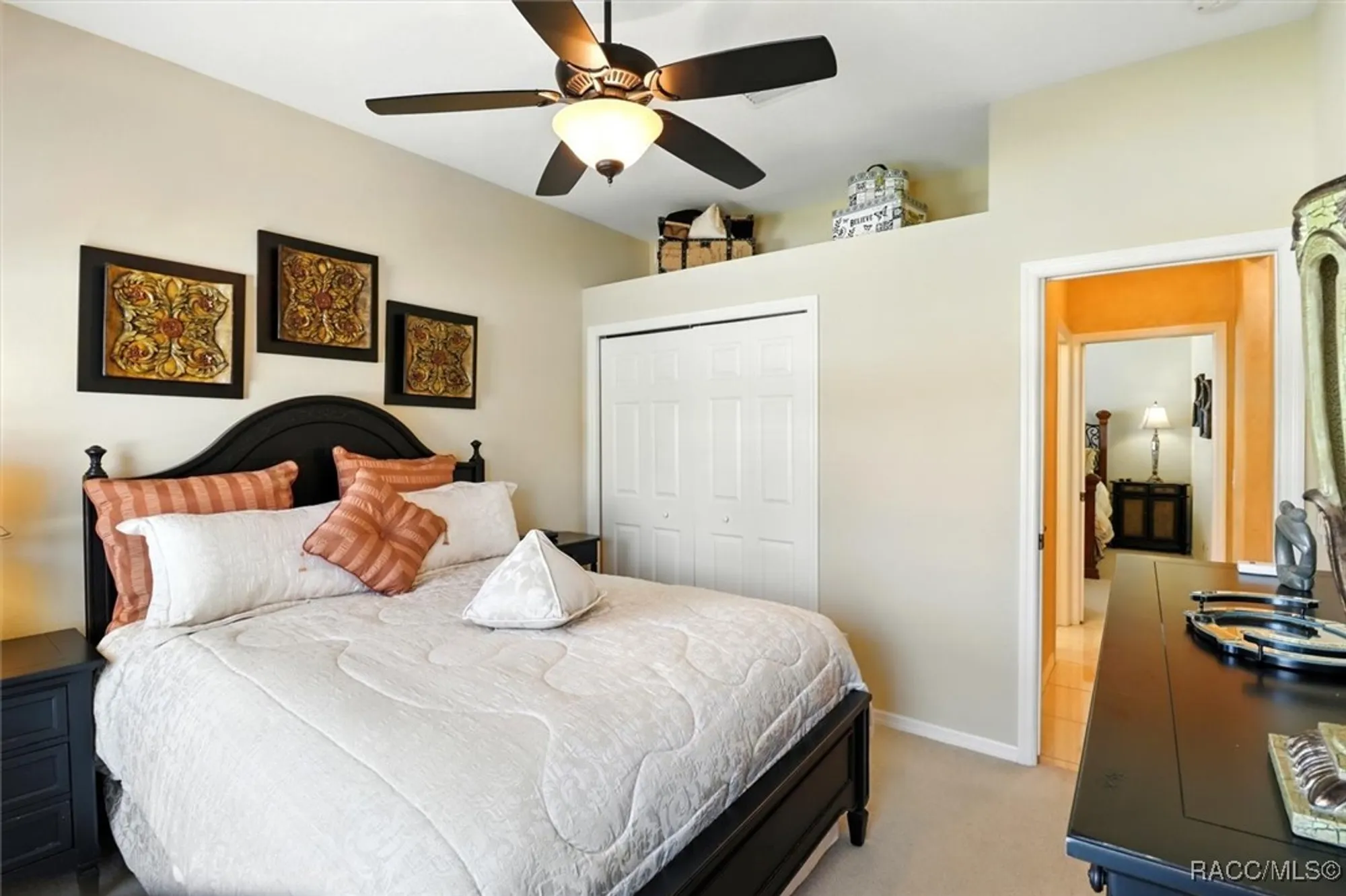 Property Slideshow image 35 of 46 | 1070 w skyview crossing dr, Hernando, FL, 34442