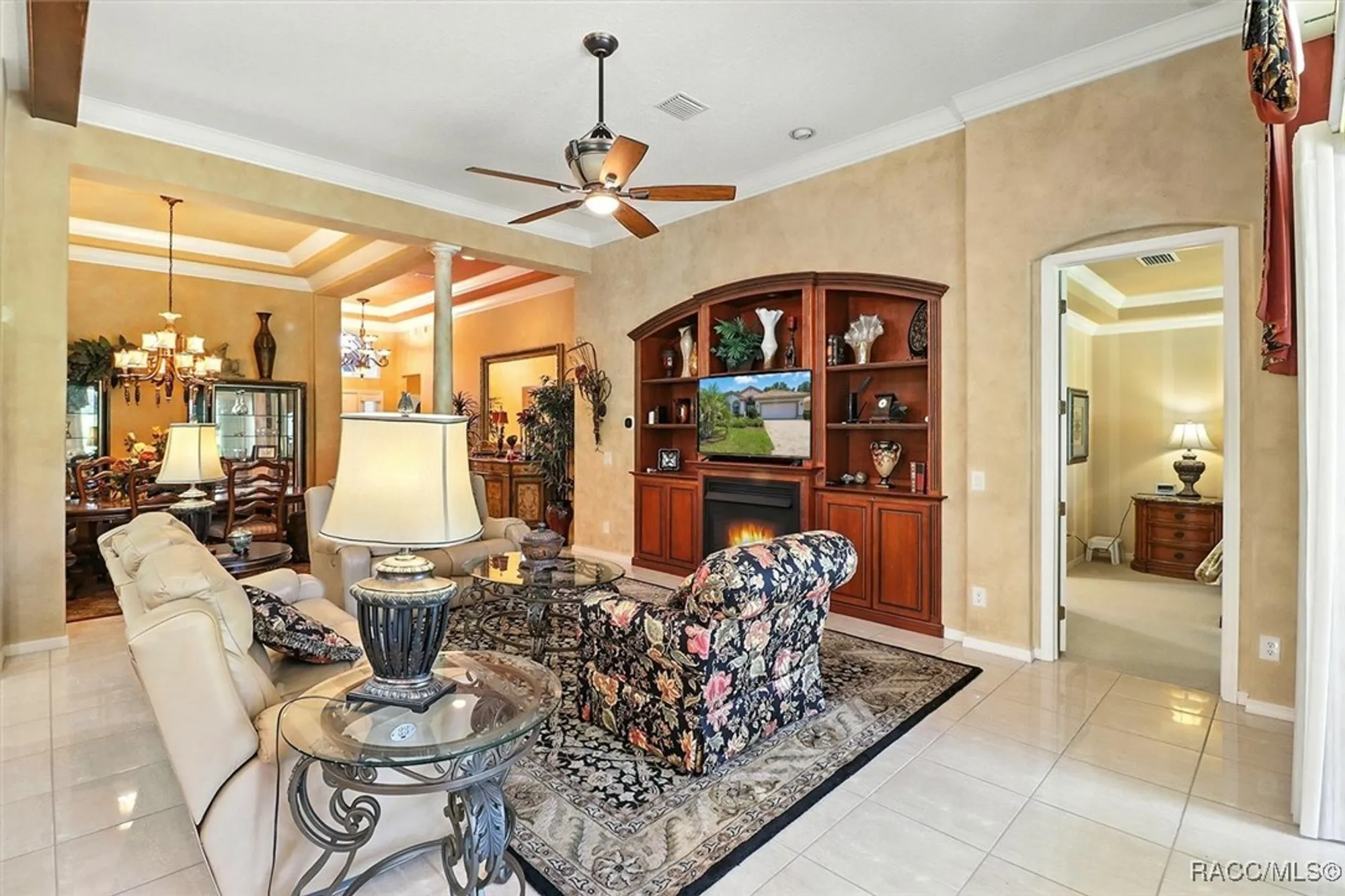 Property Slideshow image 8 of 46 | 1070 w skyview crossing dr, Hernando, FL, 34442