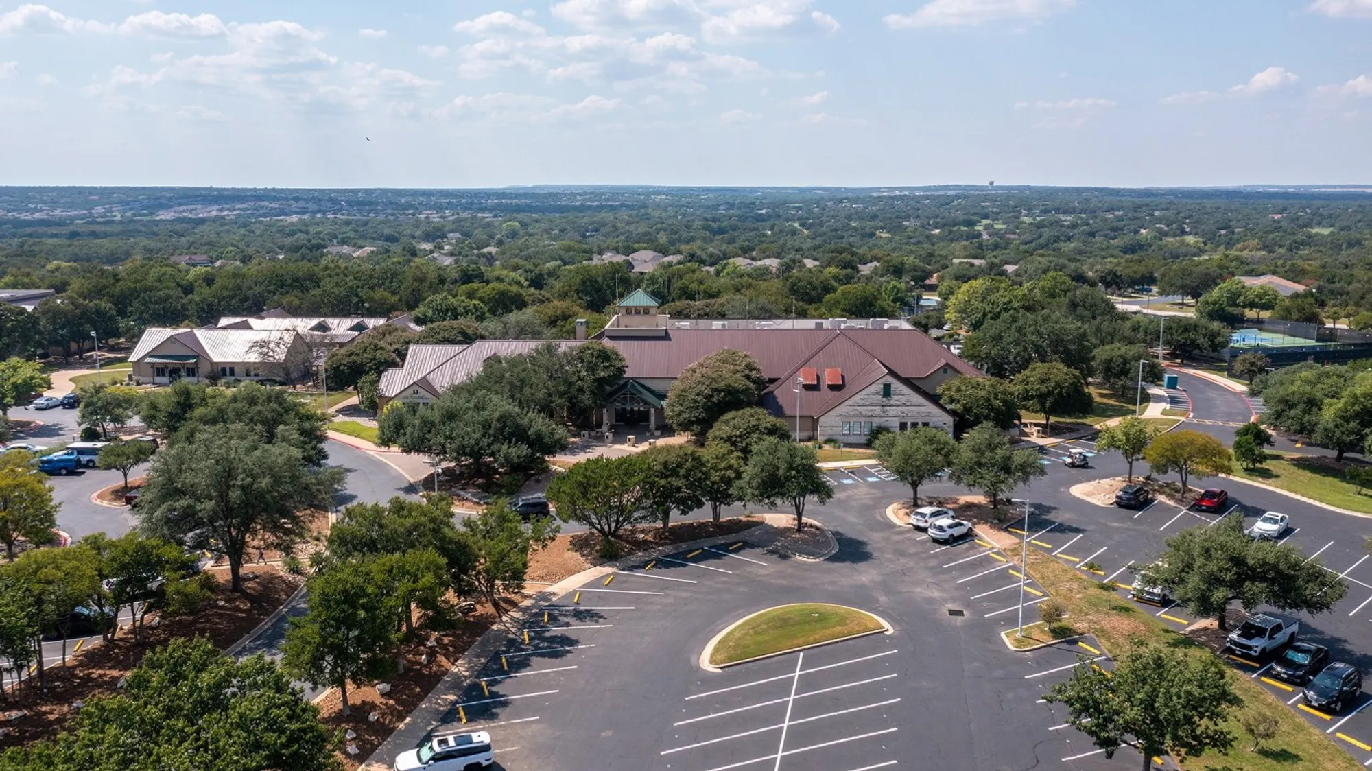 Property Slideshow image 27 of 32 | 208 crockett loop, Georgetown, TX, 78633