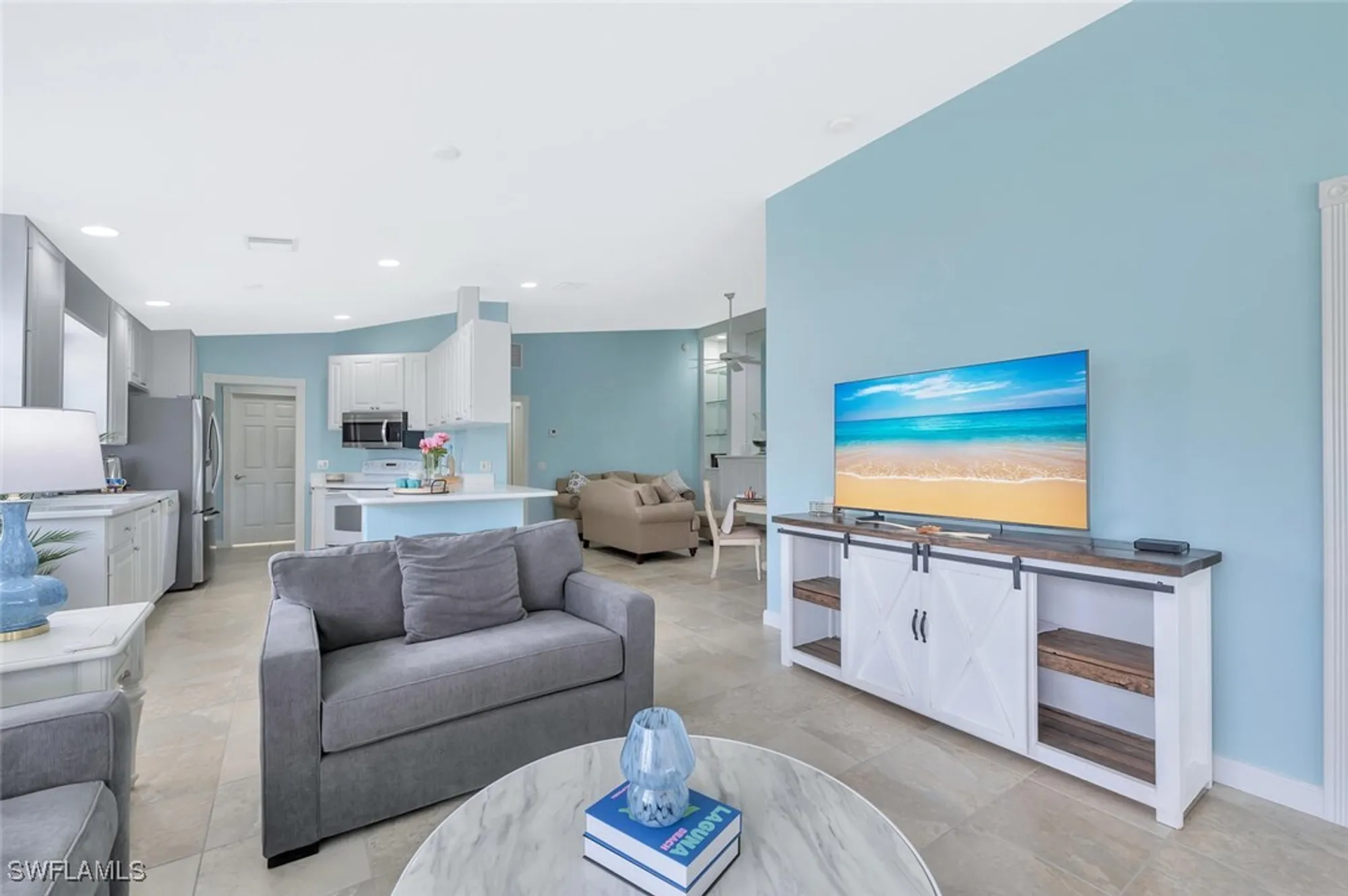 Property Slideshow image 20 of 50 | 8165 xenia ln, Naples, FL, 34114