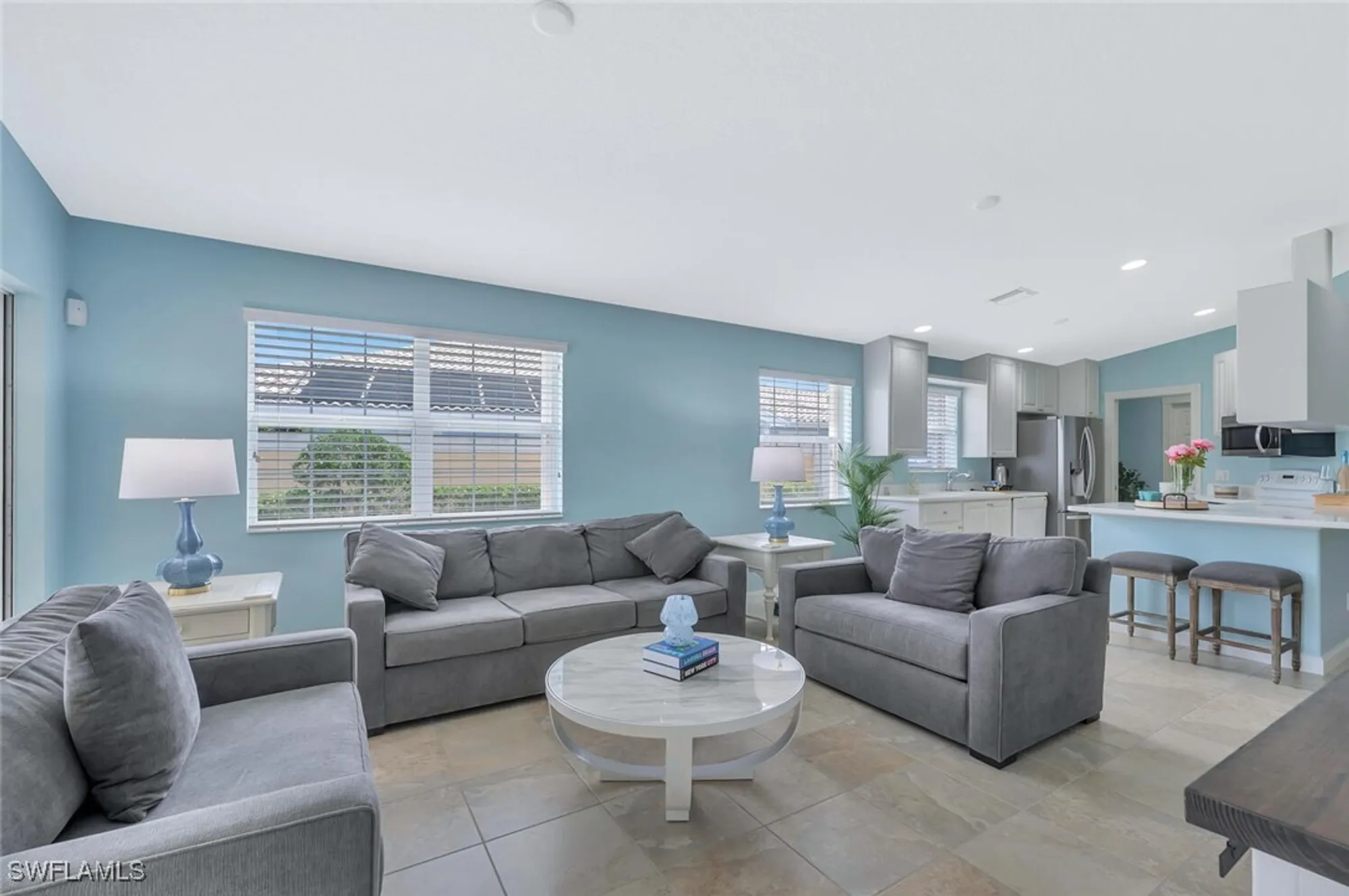 Property Slideshow image 21 of 50 | 8165 xenia ln, Naples, FL, 34114