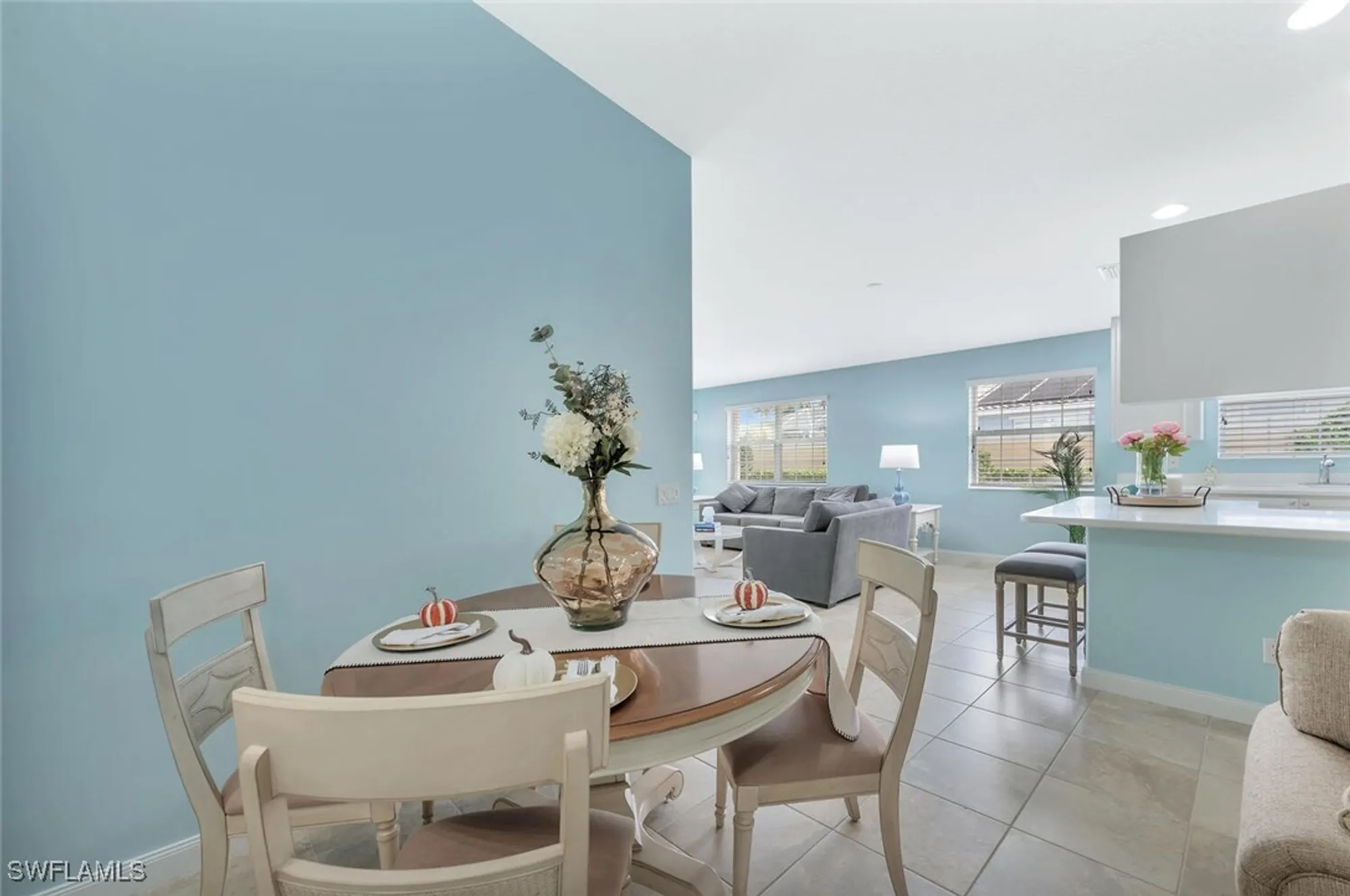 Property Slideshow image 9 of 50 | 8165 xenia ln, Naples, FL, 34114