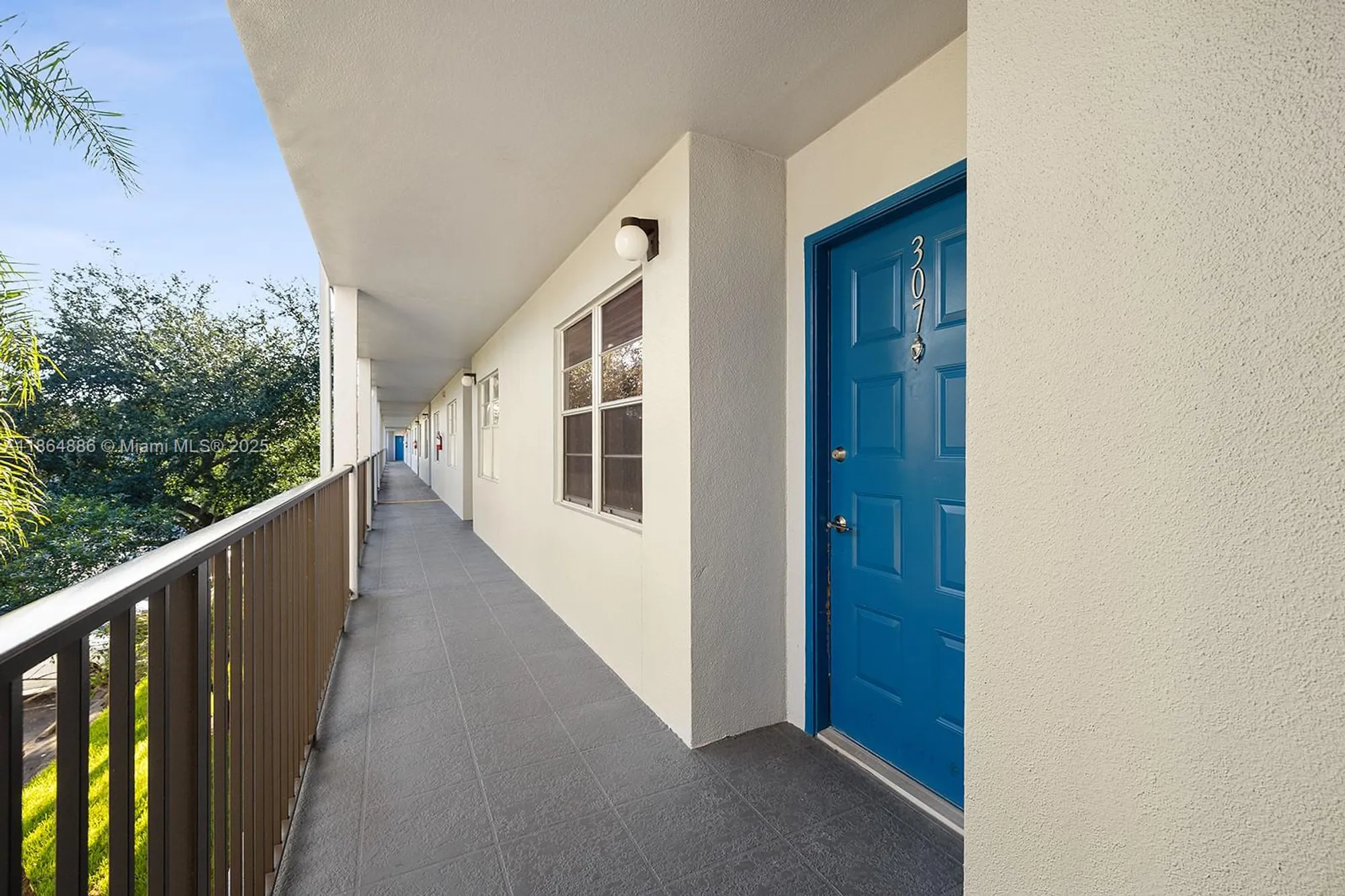 Property Slideshow image 34 of 50 | 12500 sw 6th st 307n, Pembroke Pines, FL, 33027