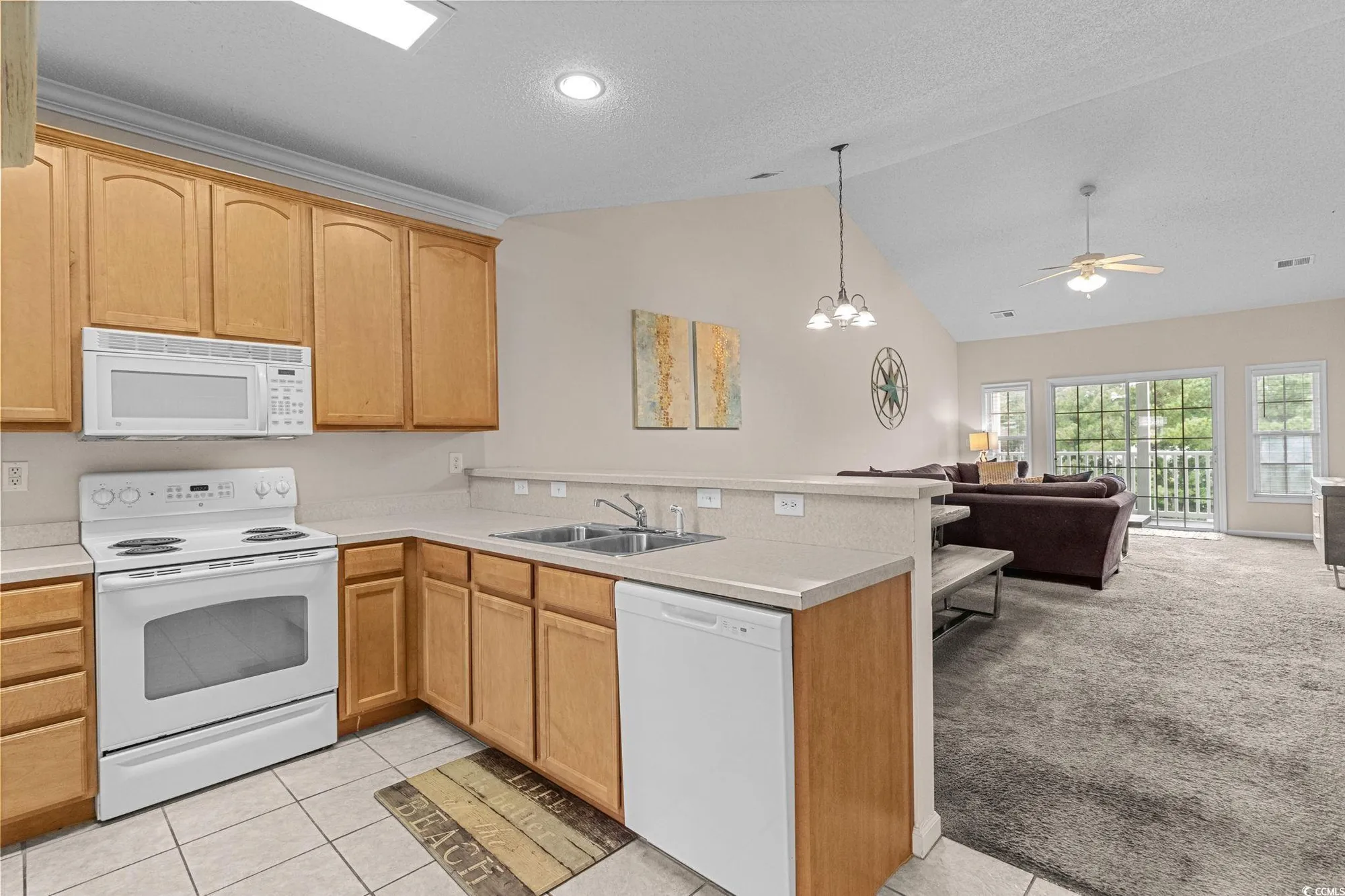 Property Slideshow image 10 of 40 | 5792 longwood dr unit 302, Murrells Inlet, SC, 29576