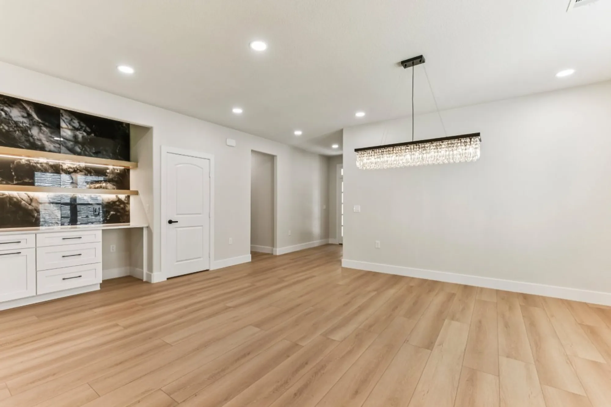 Property Slideshow image 14 of 40 | 206 armstrong dr, Georgetown, TX, 78633