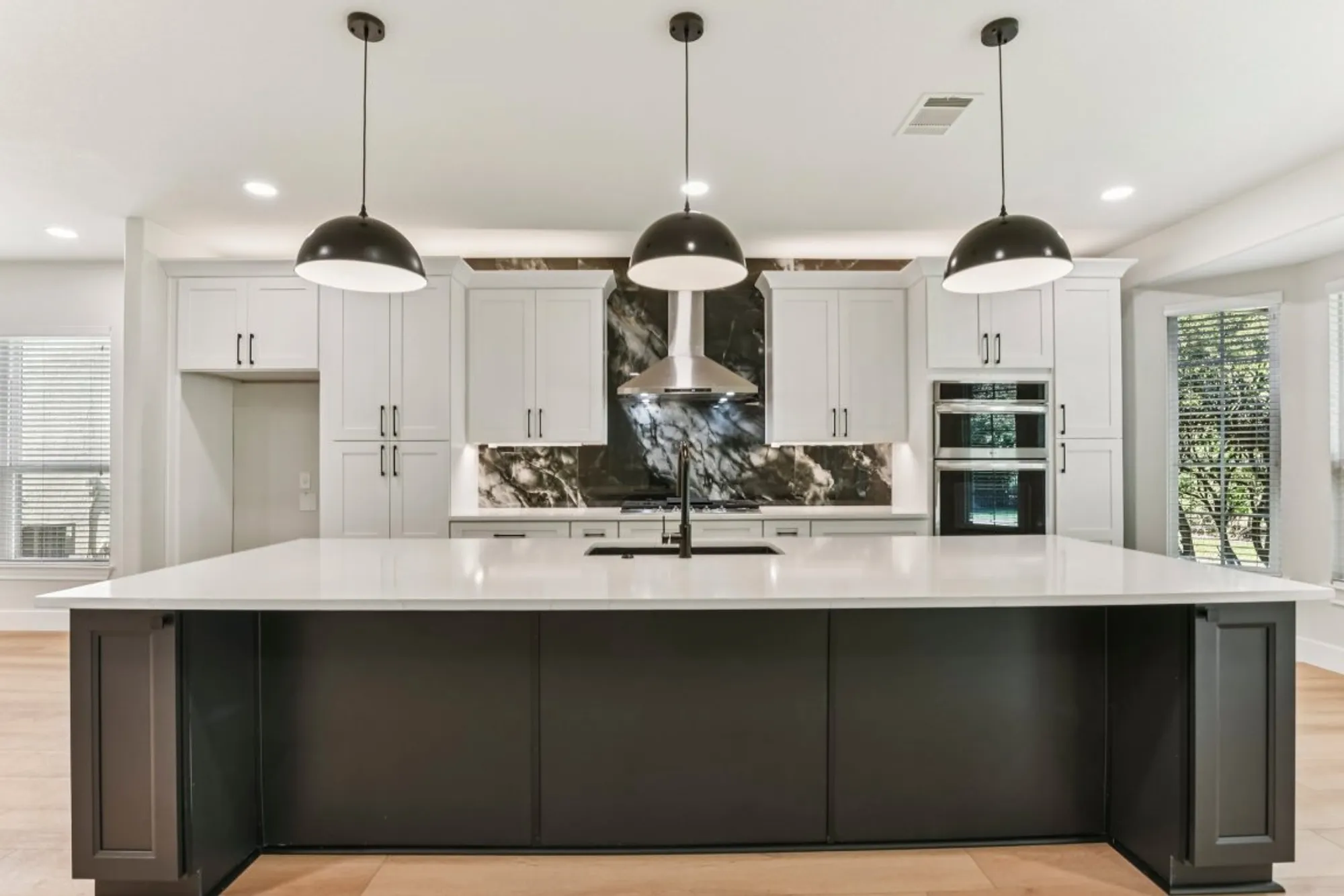 Property Slideshow image 18 of 40 | 206 armstrong dr, Georgetown, TX, 78633