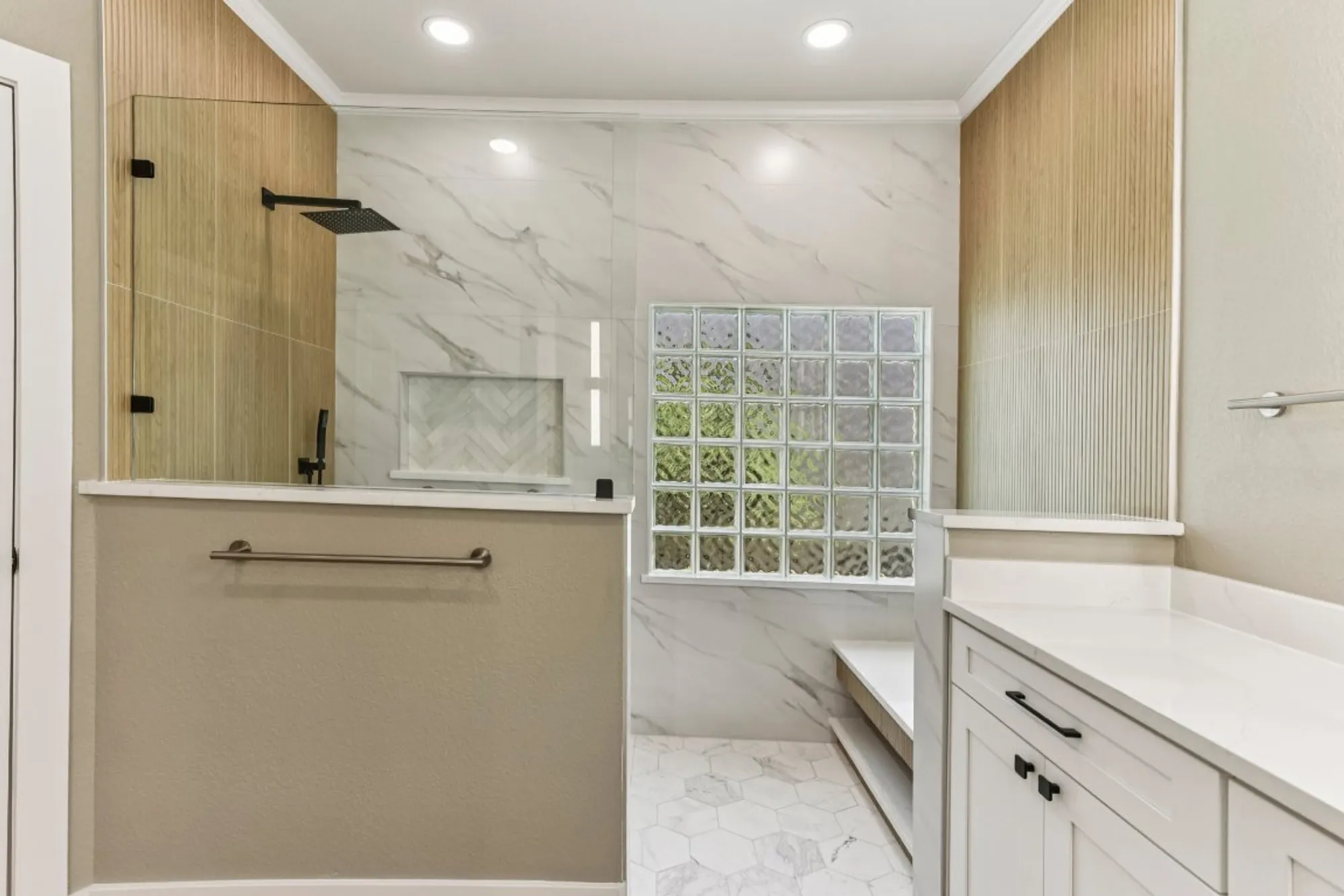 Property Slideshow image 27 of 40 | 206 armstrong dr, Georgetown, TX, 78633