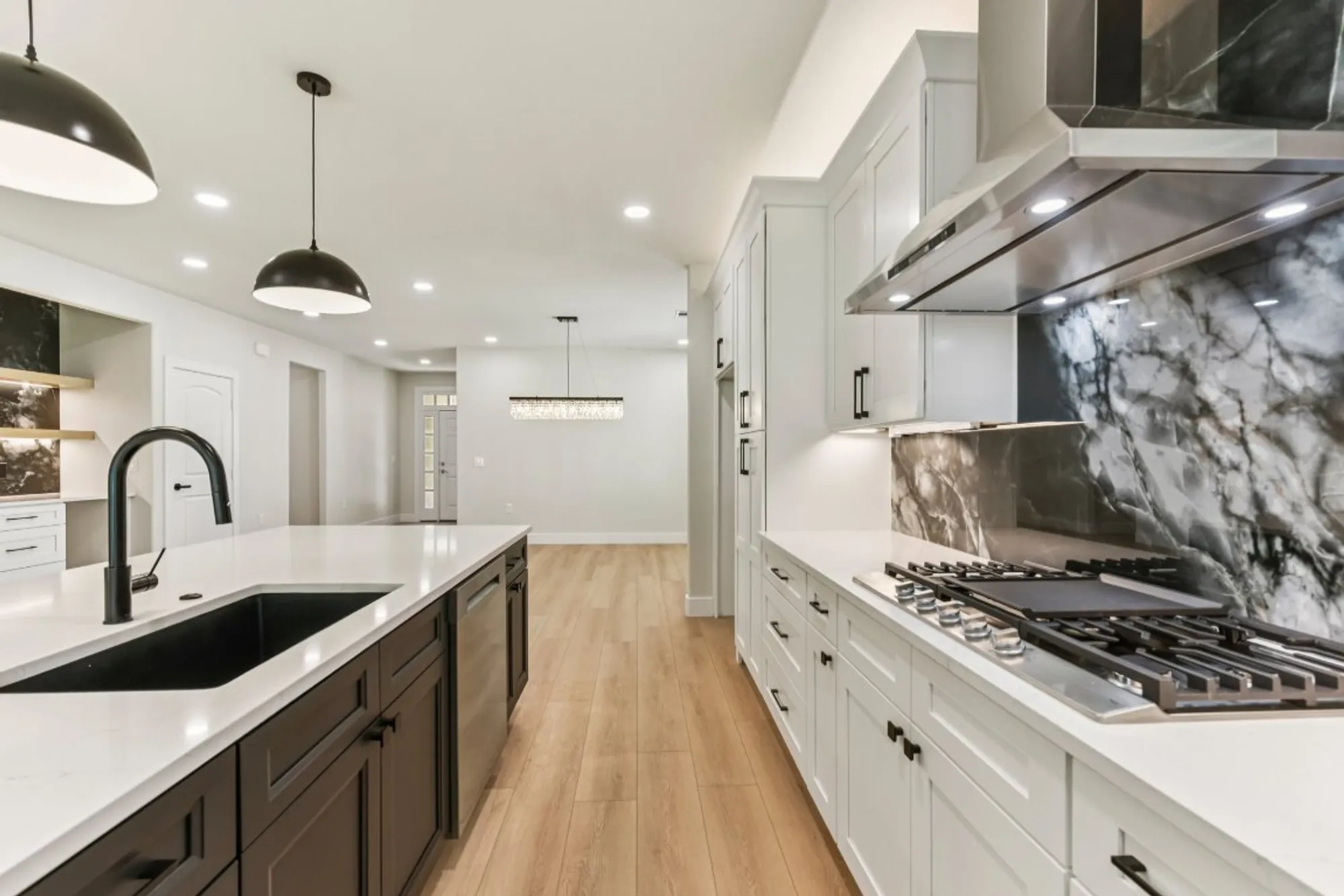 Property Slideshow image 20 of 40 | 206 armstrong dr, Georgetown, TX, 78633