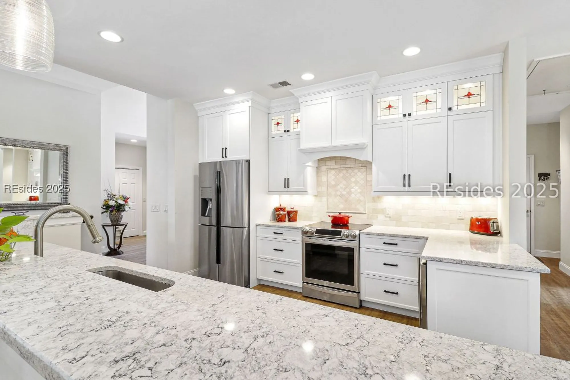 Property Slideshow image 14 of 57 | 18 sunset pl, Hilton Head Island, SC, 29926