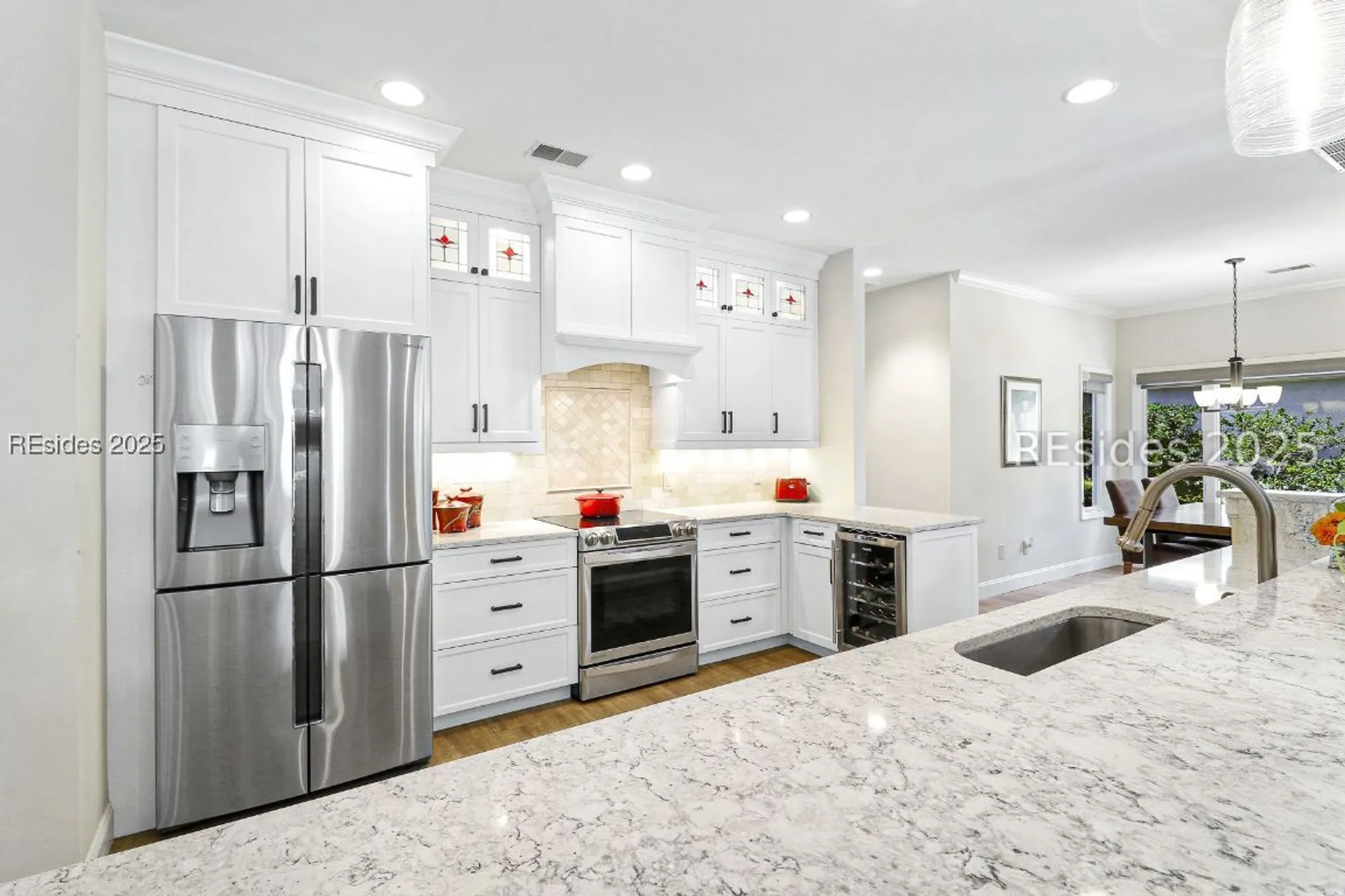 Property Slideshow image 15 of 57 | 18 sunset pl, Hilton Head Island, SC, 29926