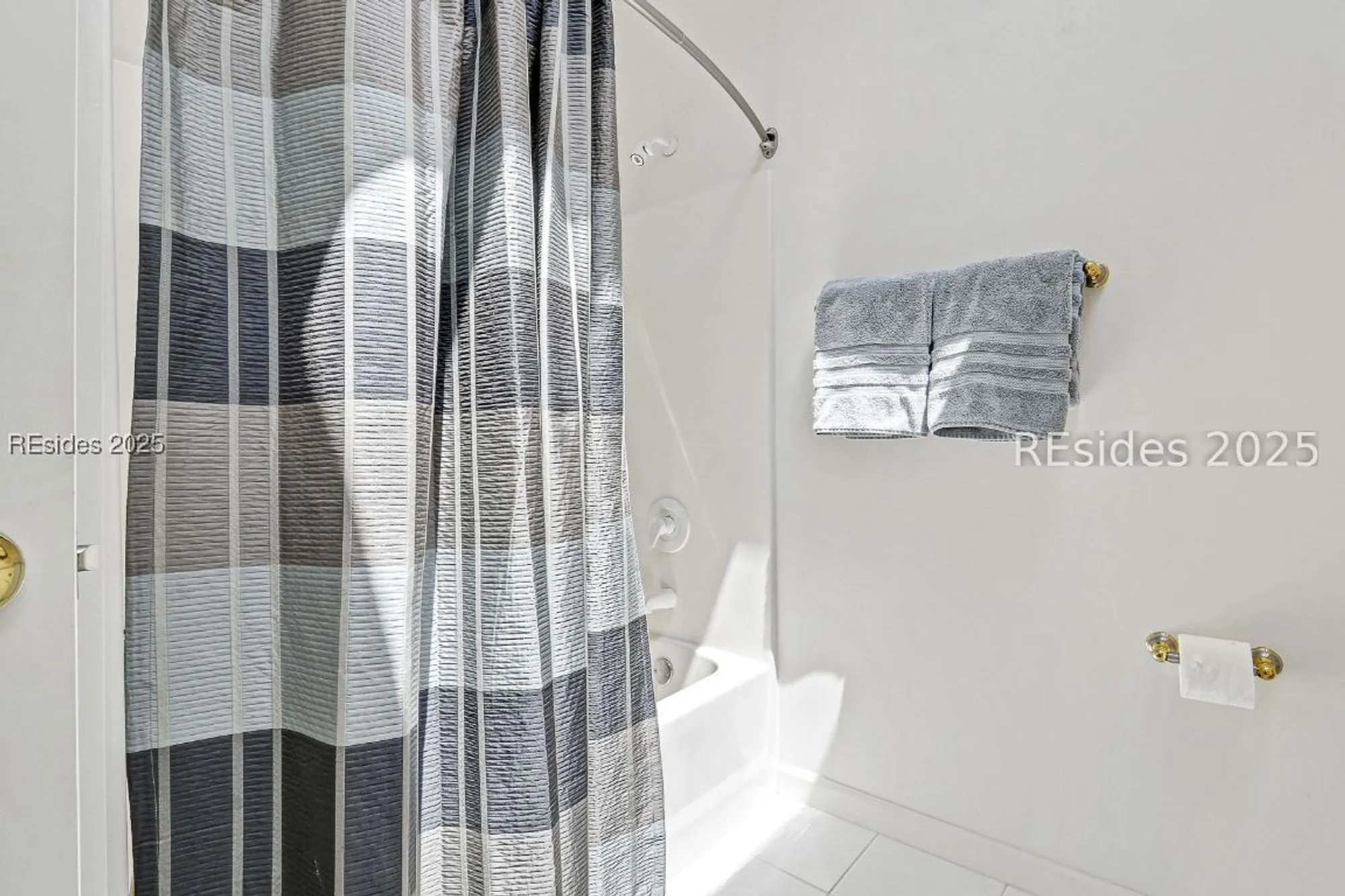 Property Slideshow image 35 of 57 | 18 sunset pl, Hilton Head Island, SC, 29926