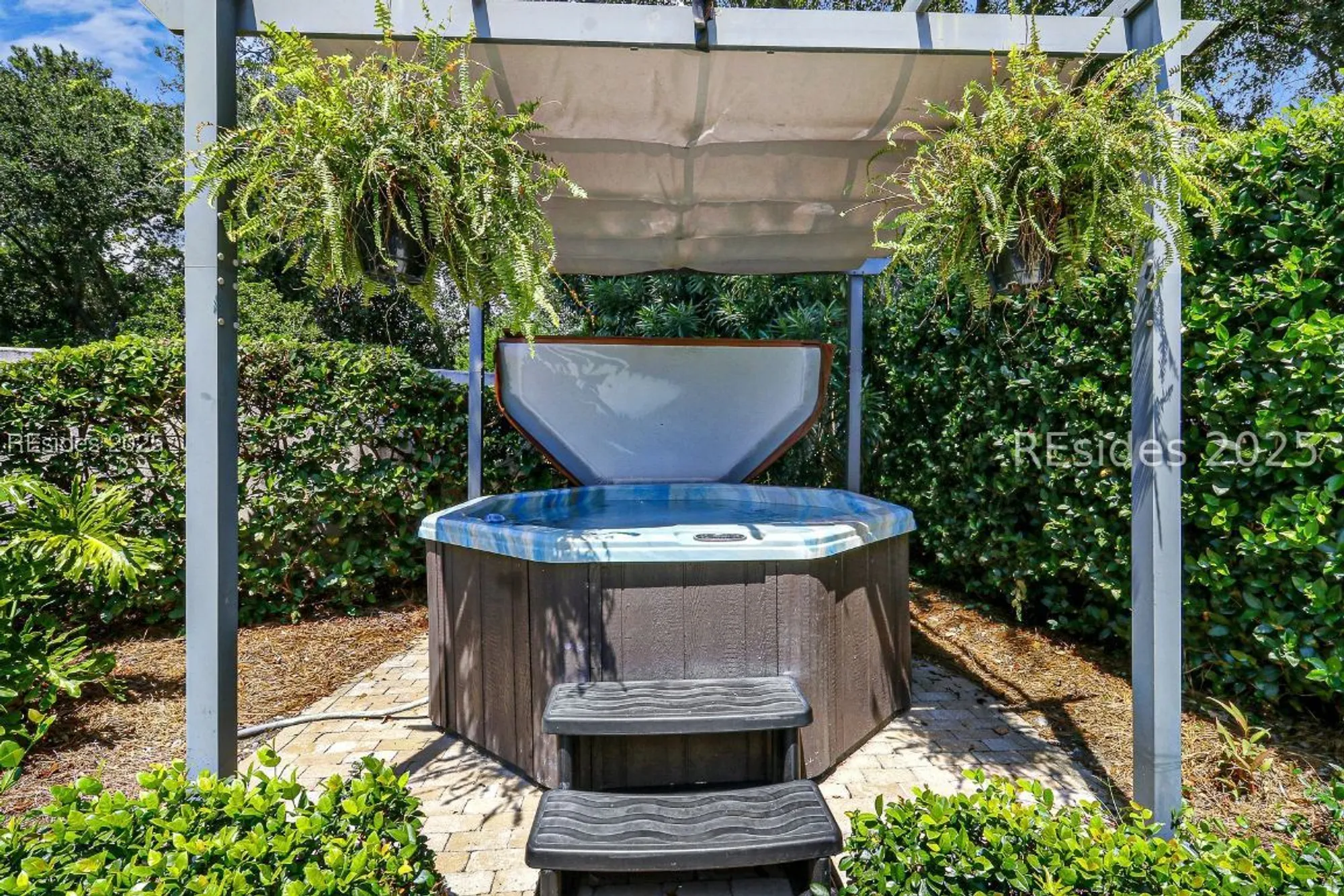 Property Slideshow image 39 of 57 | 18 sunset pl, Hilton Head Island, SC, 29926