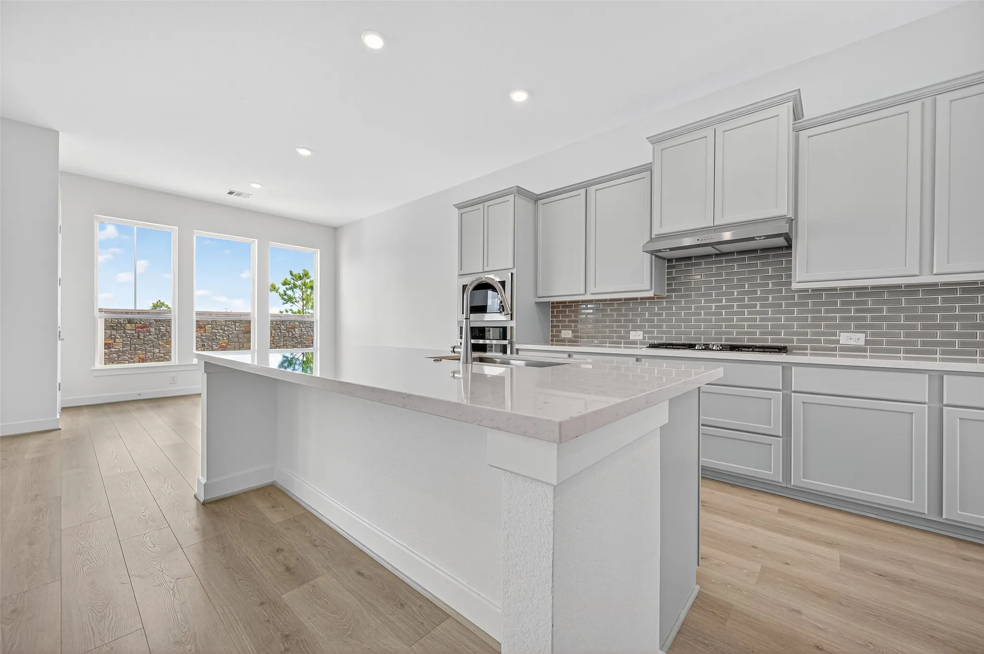 Property Slideshow image 16 of 46 | 29006 vermillian canyon ct, Fulshear, TX, 77441